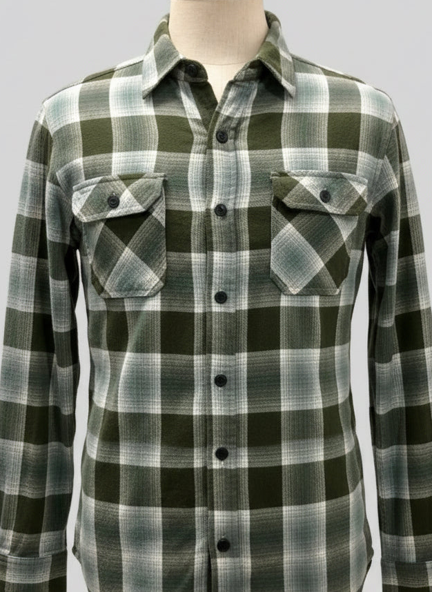 Camisa de botones Canyon Guide ⛰️ de cuadros tartán en color verde oliva, azul y blanco Talla M Entalle Regular