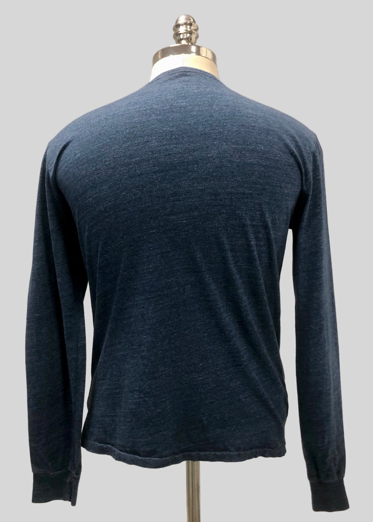 Camiseta cuello redondo Polo Ralph Lauren 🏇🏼 color azul grisáceo manga larga Talla S Entalle Regular