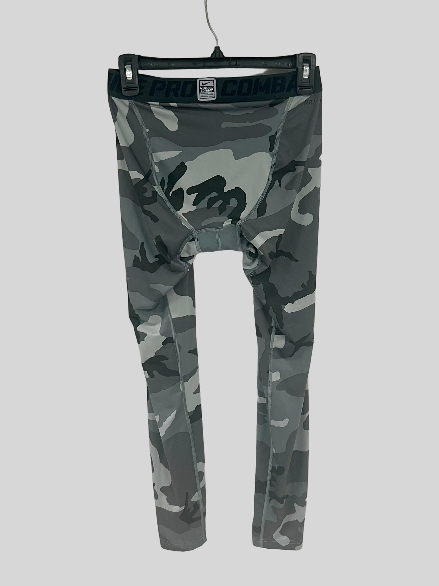 Malla de entrenamiento licra Nike ✔️ Pro Dri-FIT de 3/4 de largo de hombre con diseño de camuflaje en gris cintura gris oscuro Talla L