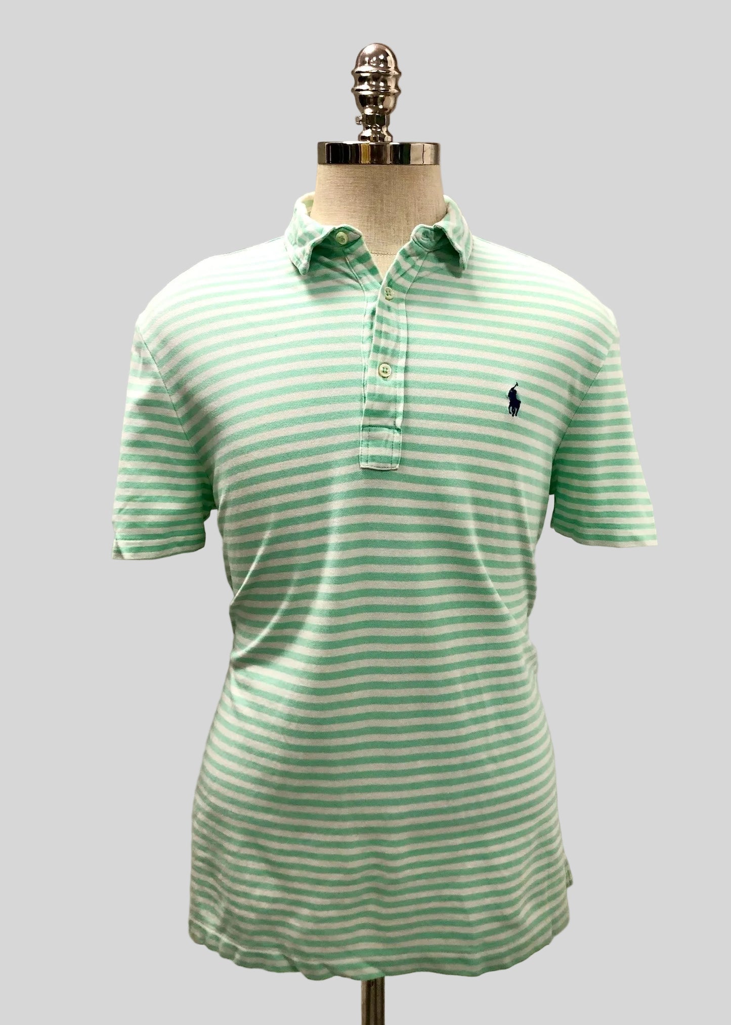 Camiseta Polo Ralph Lauren 🏇🏼 Featherweight Mesh De rayas en color turquesa y blanco Talla L Entalle Regular
