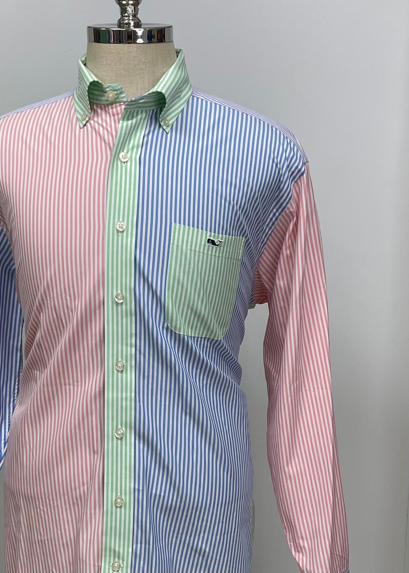 Camisa de botones Vineyard Vines 🐳 con franjas de rayas multicolor Talla L Entalle Regular