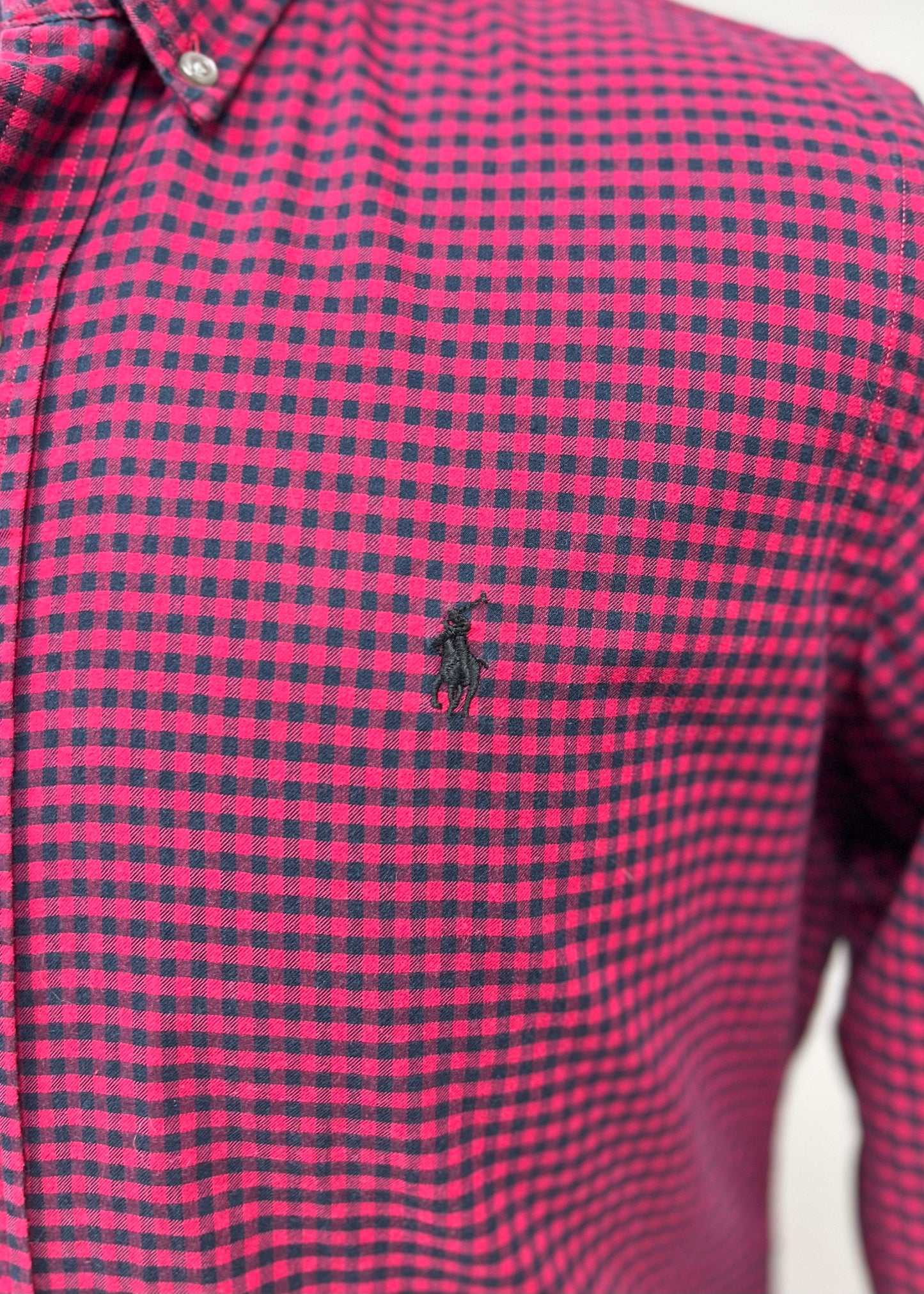 Camisa Polo Ralph Lauren 🏇🏼 con patron de cuadros gingham rojo y negro Talla XL Entalle Slim Fit