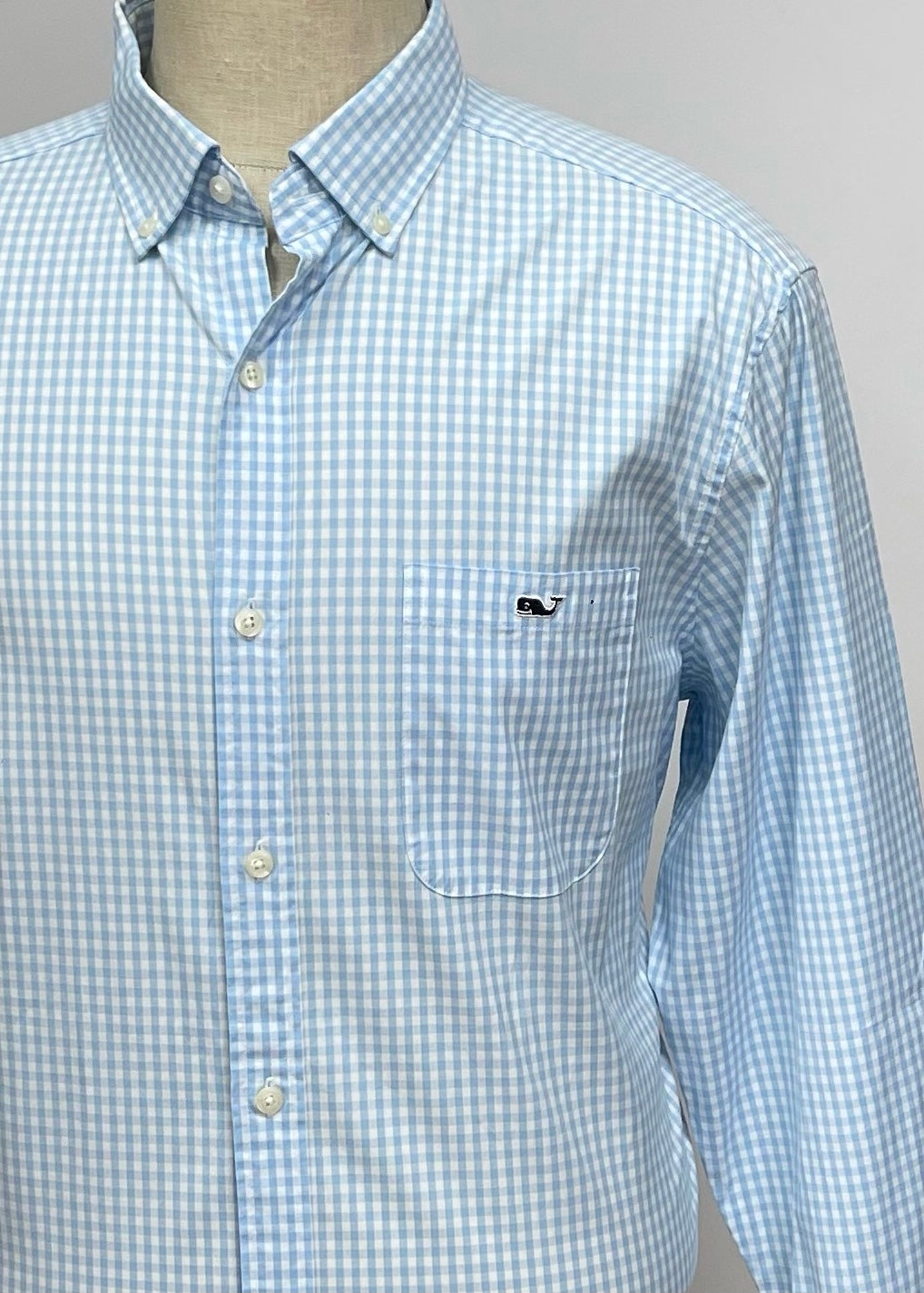 Camisa Vineyard Vines 🐳 de cuadros gingham en color celeste claro y blanco Talla L Entalle Clasico