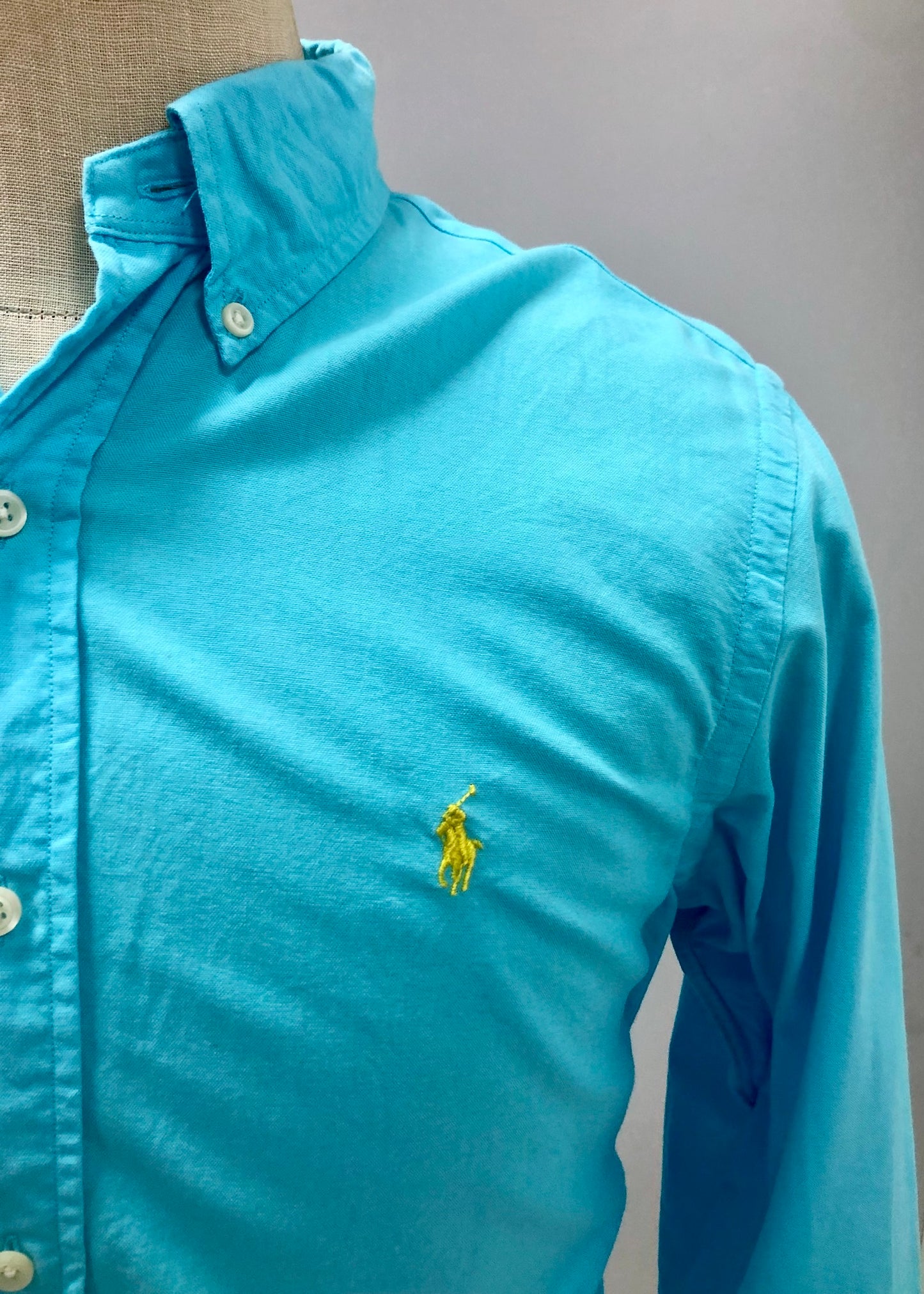 Camisa de botones Polo Ralph Lauren 🏇🏼 Oxford en color turquesa intenso Talla M Entalle Regular