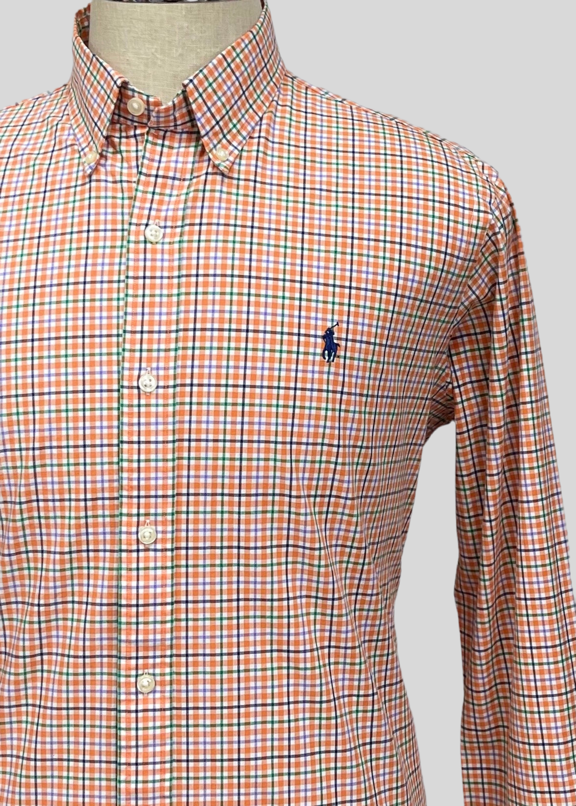 Camisa Polo Ralph Lauren 🏇🏼 color blanco con patrón de cuadros naranja, verde y azul Talla L Entalle Clásico