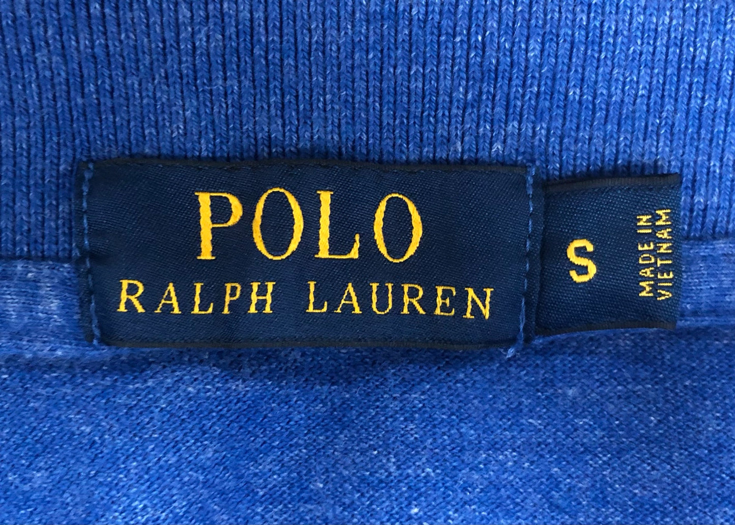 Camiseta Polo Ralph Lauren 🏇🏼 color azul y logo amarillo Talla S Entalle Regular