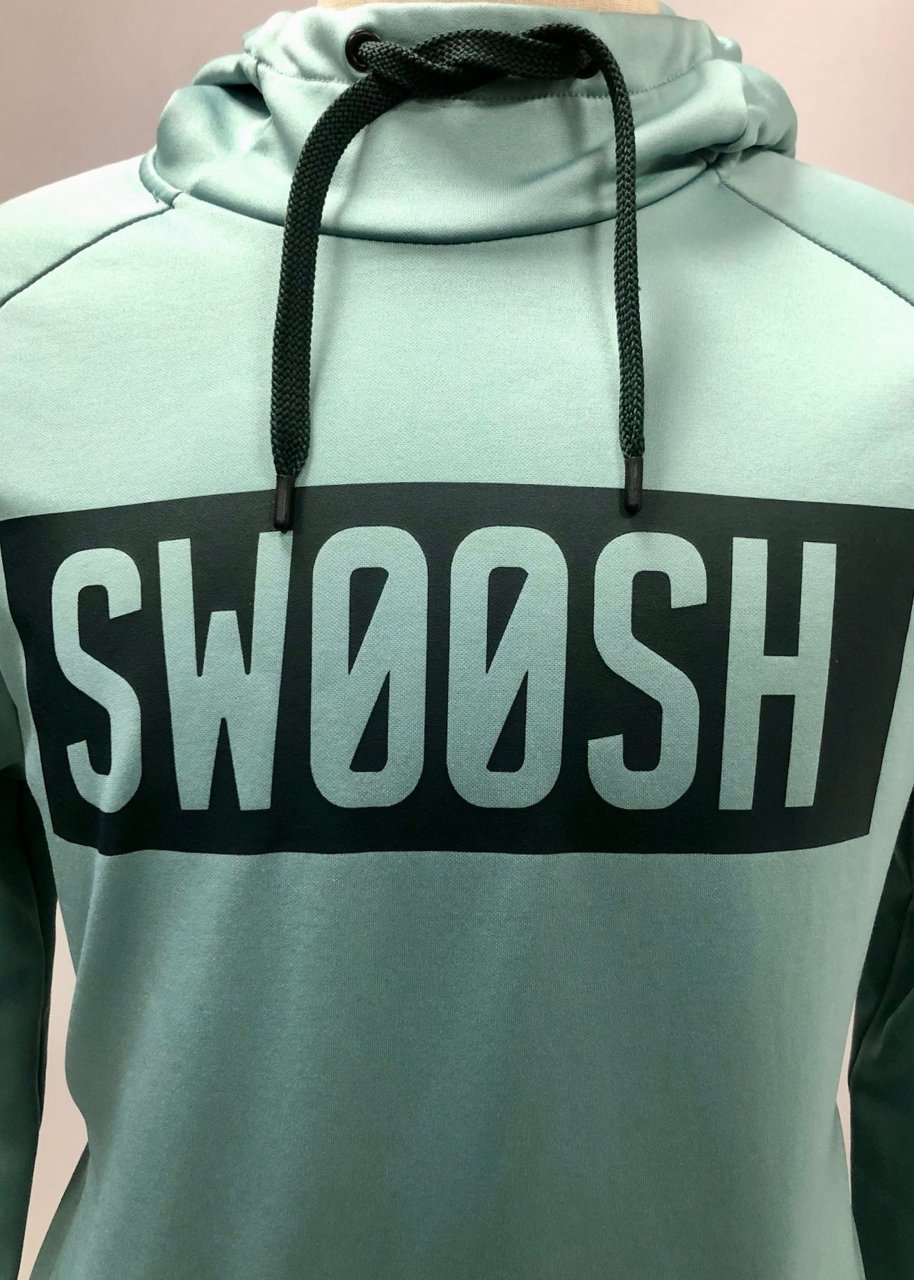 Sudadera Hoodie Nike ✔️ color verde claro y logo en negro Talla M