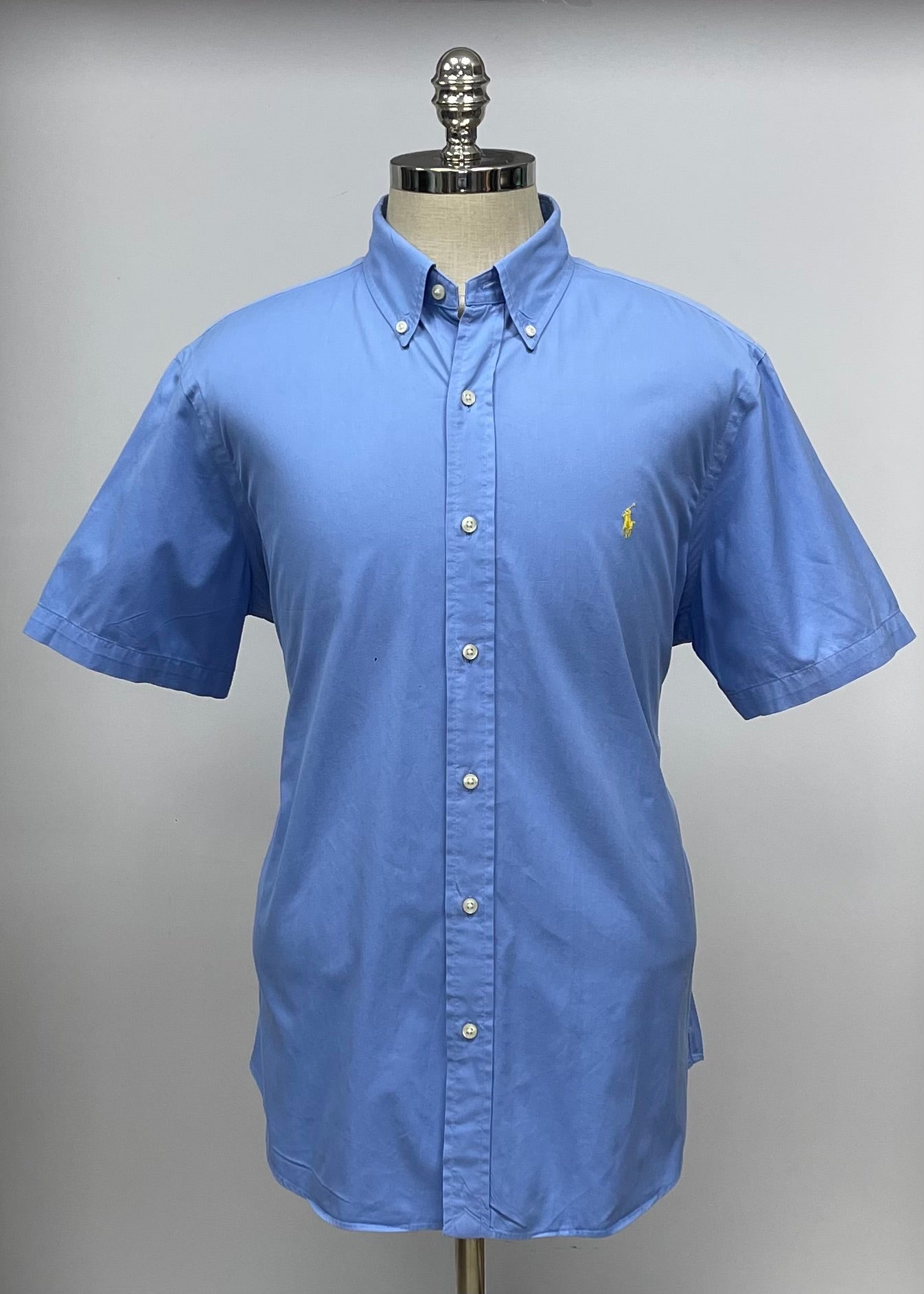 Camisa de botones Polo Ralph Lauren 🏇🏼  en color celeste Talla XL Entalle Regular