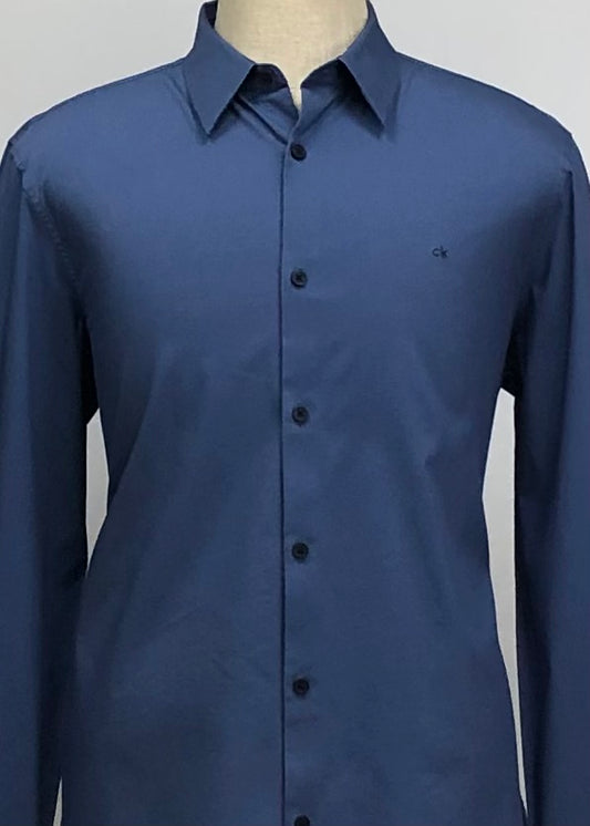 Camisa de botones Calvin Klein 🇺🇸 de color azul grisáceo Talla L Entalle Regular