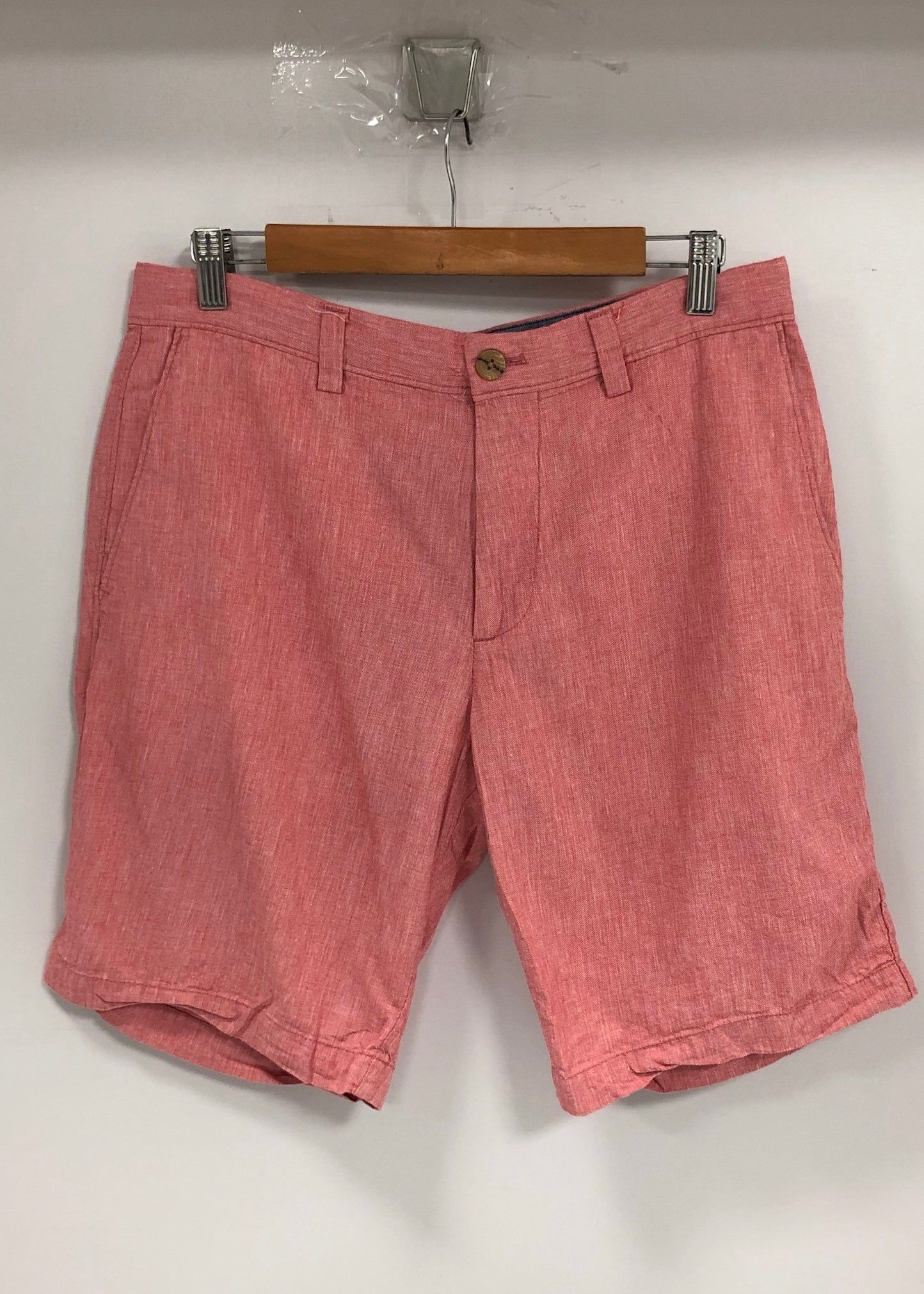 Short Casual Banana Republic 🇺🇸 color rojo claro talla 32