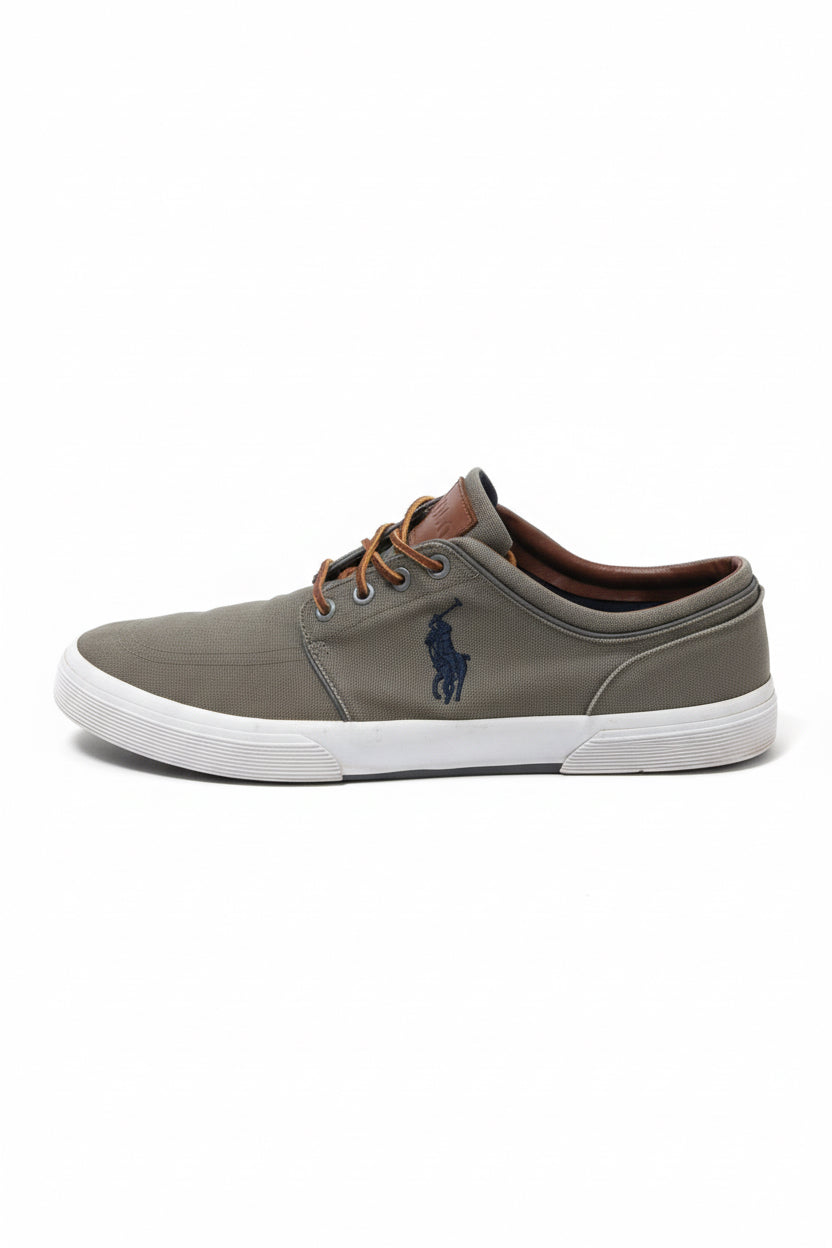 Zapatillas Casuales Polo Ralph Lauren🏇 Color gris con detalles de cuero Talla 11.5