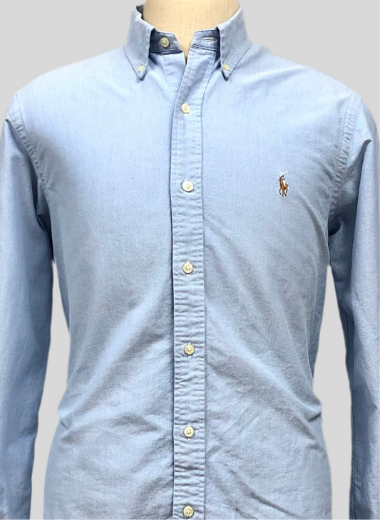 Camisa de botones Polo Ralph Lauren 🏇🏼 Oxford en color celeste Talla L Entalle Clásico