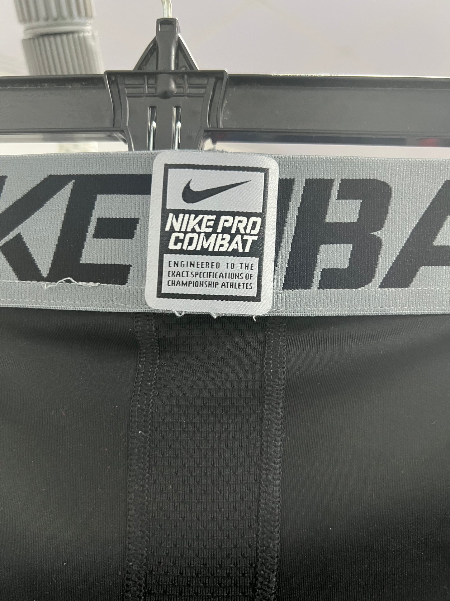 Malla de entrenamiento licra Nike ✔️ Pro Dri-FIT para hombre en Color negro cintura gris Talla L