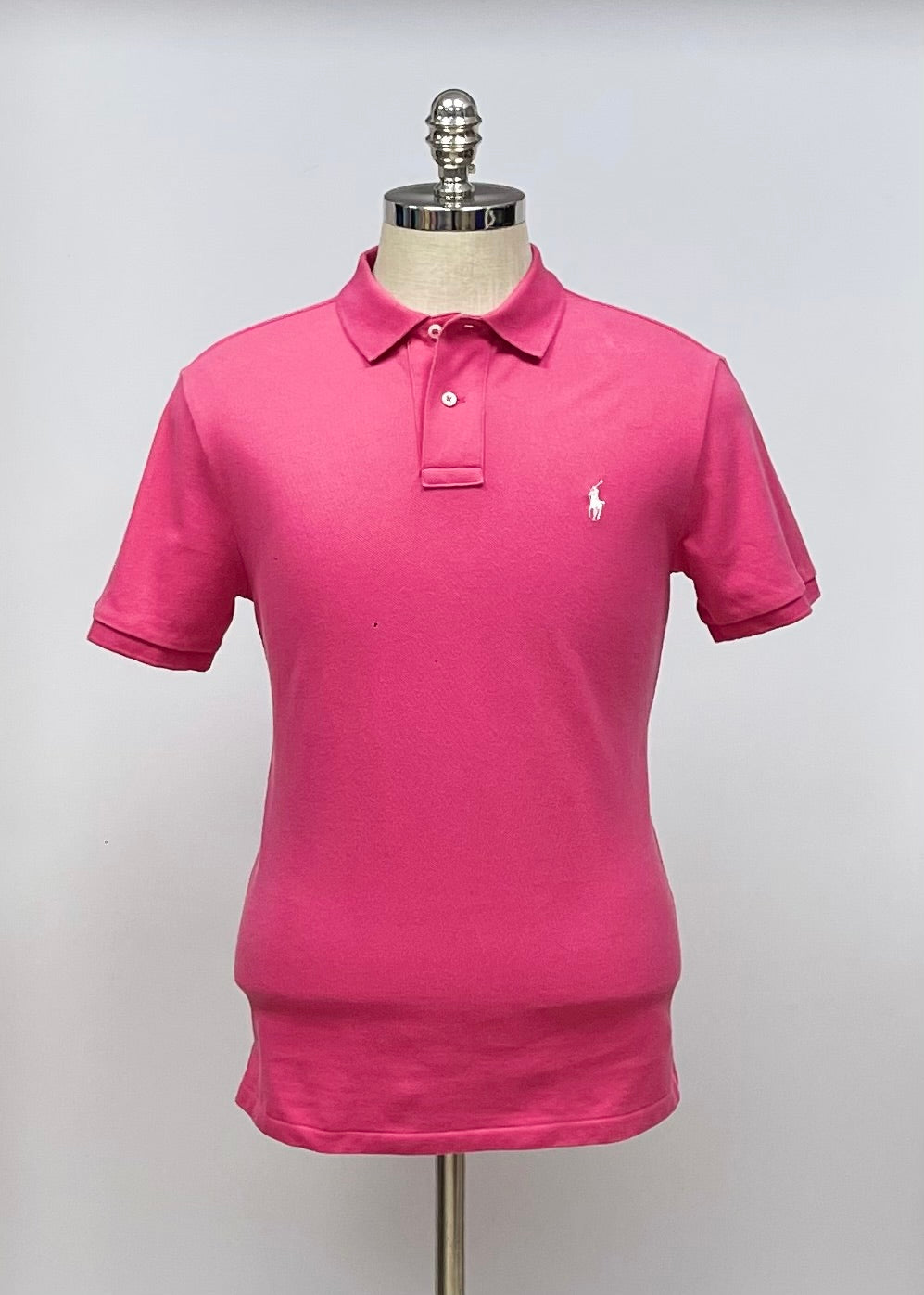 Camiseta Polo Ralph Lauren 🏇🏼color rosado intenso Talla M Entalle Custom Slim Fit