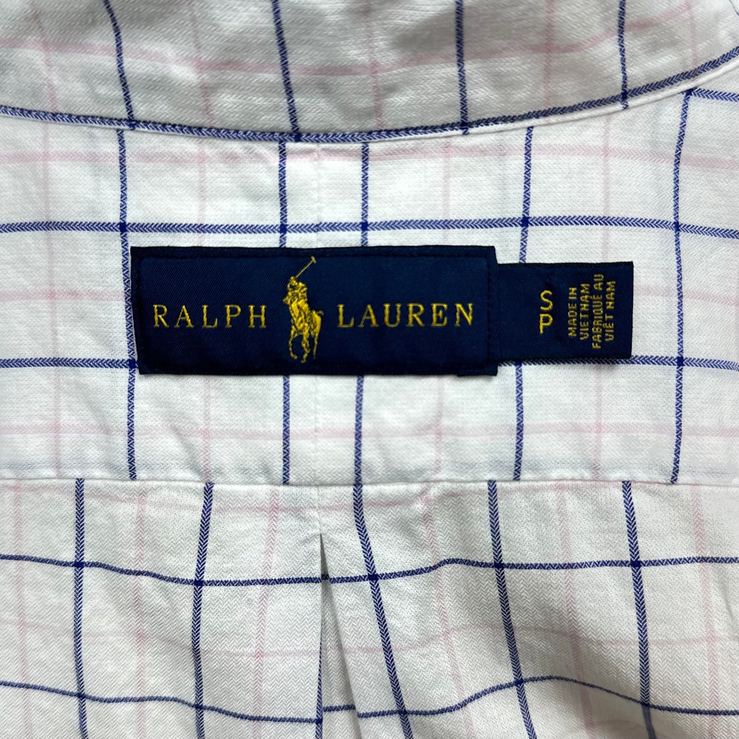 Camisa Polo Ralph Lauren 🏇🏼 color blanco con patron de cuadros en color azul y rosado Talla S Entalle Regular