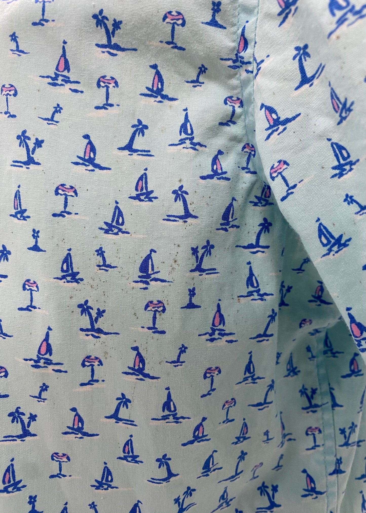 Camisa de botones Vineyard Vines 🐳 color celeste con diseño de islas Talla M Entalle Slim Fit (ver descripción)