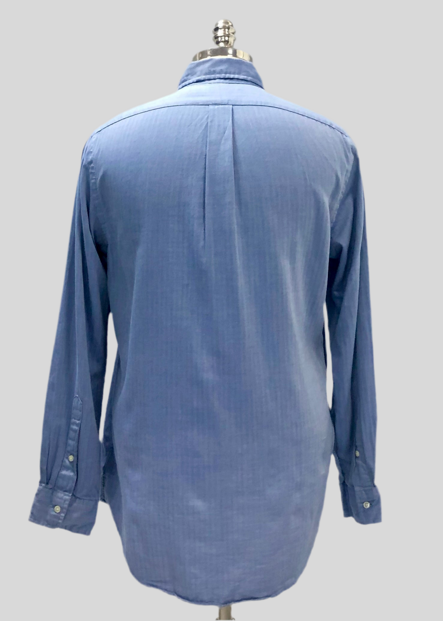 Camisa de botones Polo Ralph Lauren 🏇🏼 con finas rayas en color azul Talla M Entalle Clásico