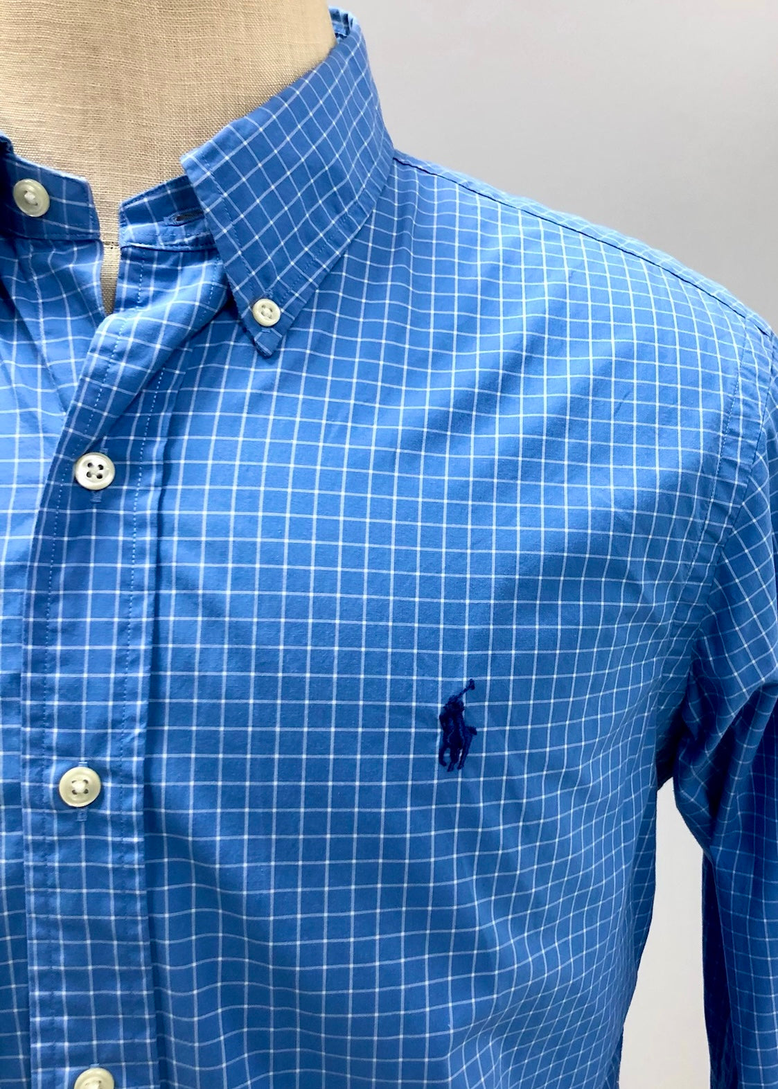Camisa de botones Polo Ralph Lauren 🏇🏼 Color azul de cuadros en blanco Talla M Entalle Regular