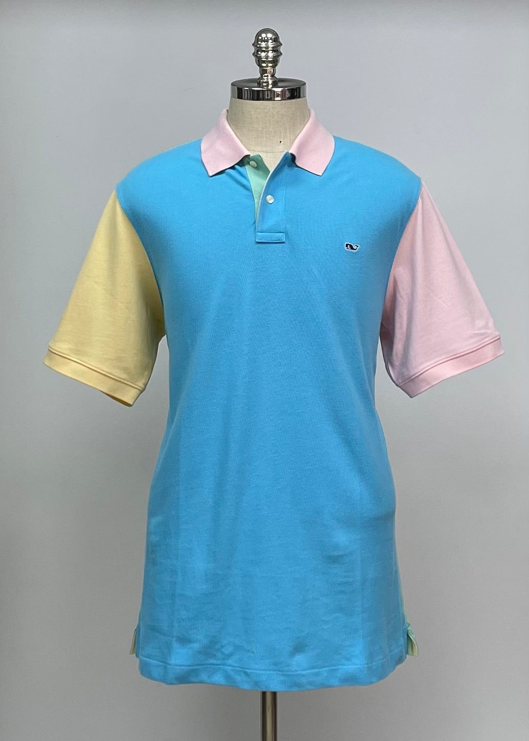 Camiseta Polo Vineyard Vines 🐳 con diseño de franjas multicolor Talla L Entalle Regular