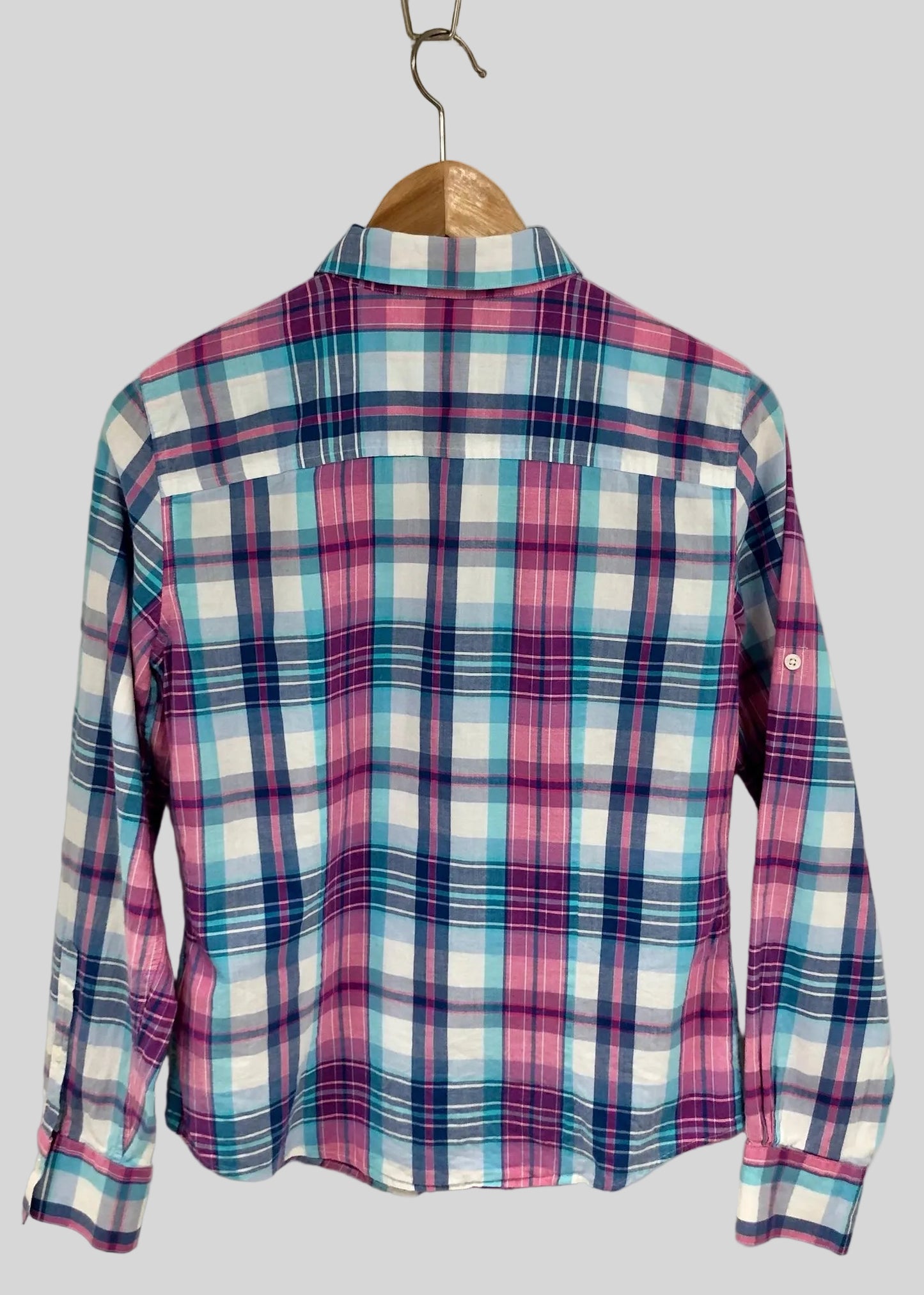 Camisa de mujer Brooks Brothers 🐑 de cuadros en color rosado, azul y blanco Talla M Entalle Regular