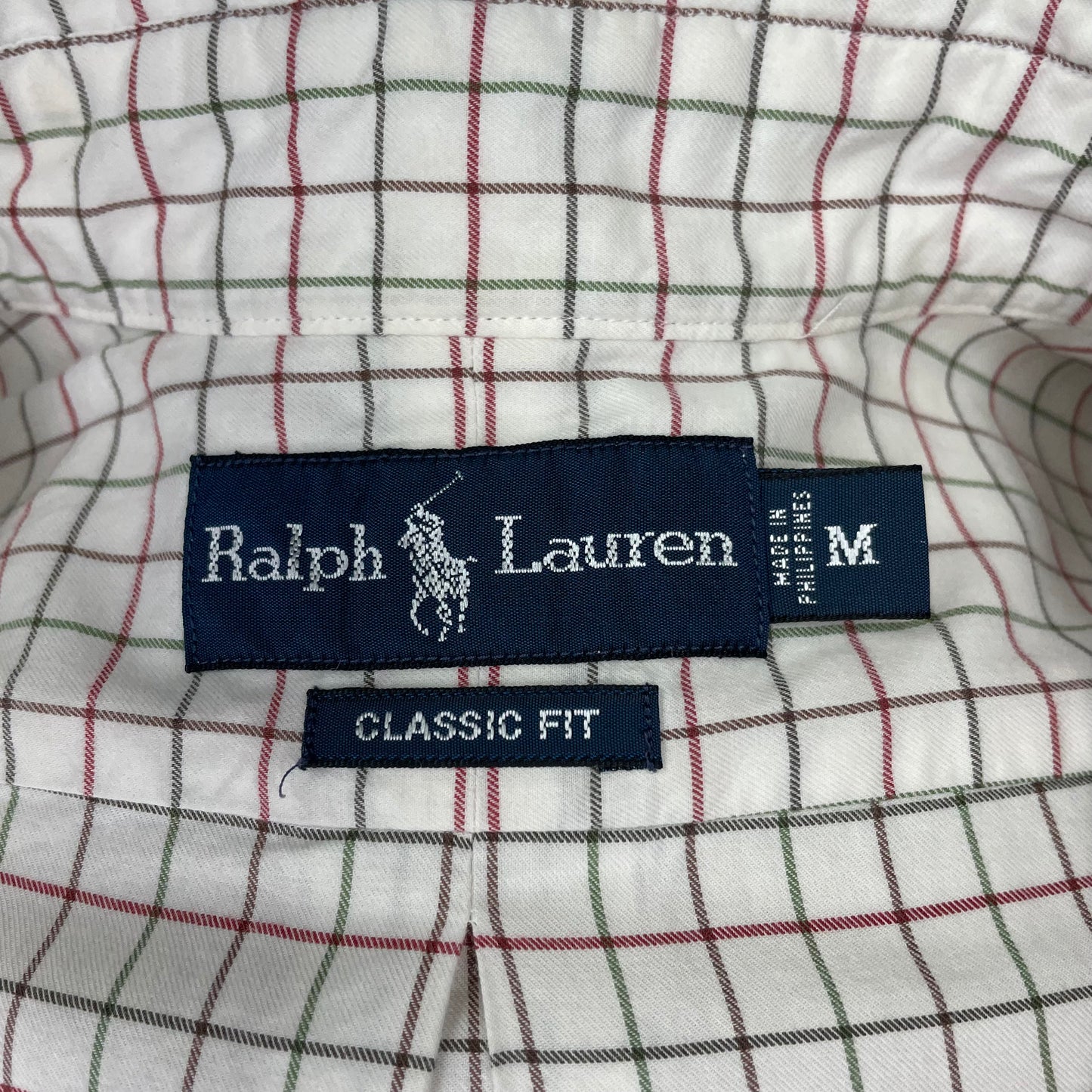 Camisa Polo Ralph Lauren 🏇🏼 color blanco con patrón de cuadros rojo y verde oscuro Talla M Entalle clásico