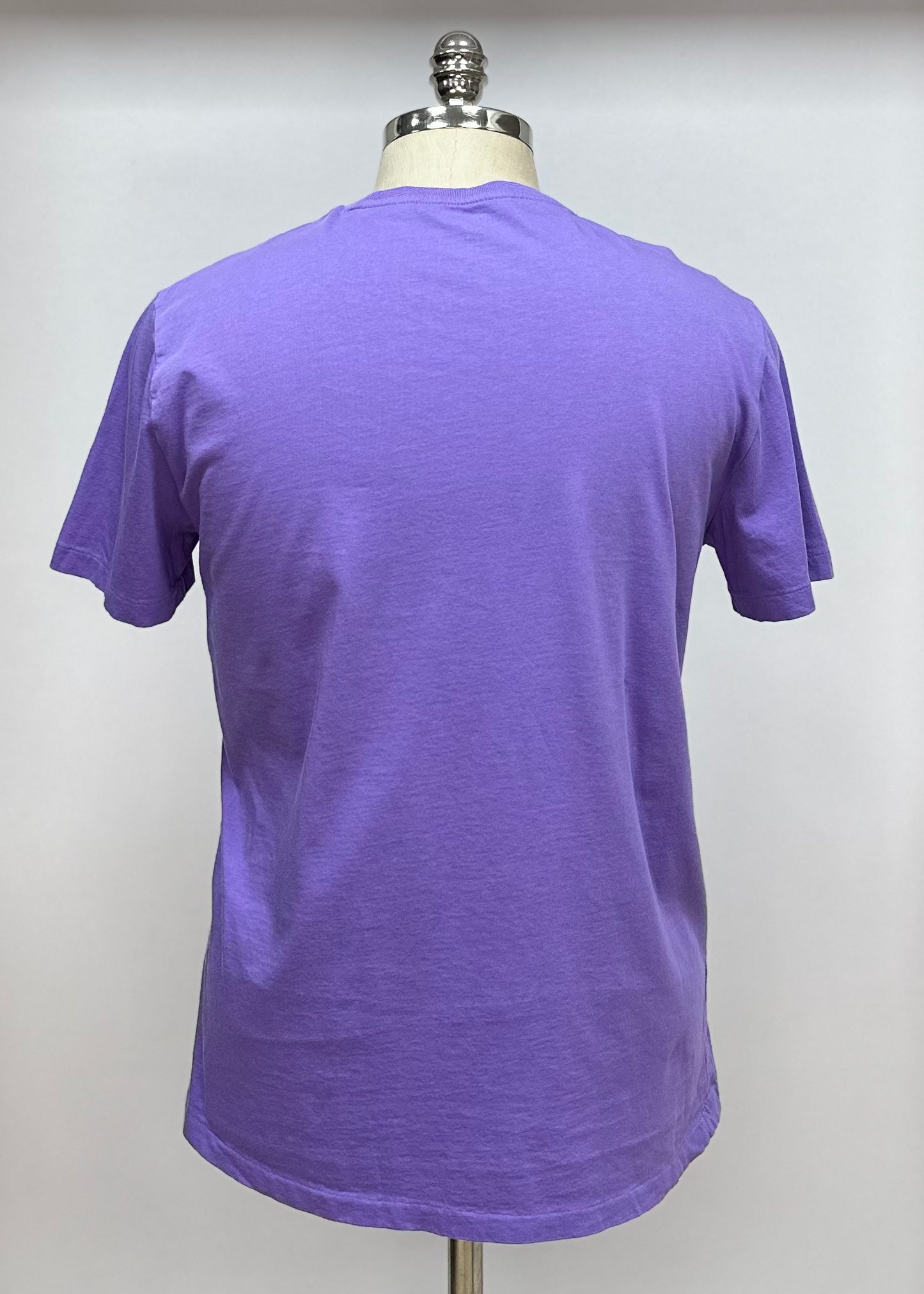 Camiseta cuello Redondo Polo Ralph Lauren 🏇🏼 color morado manga corta Talla Large Entalle Regular