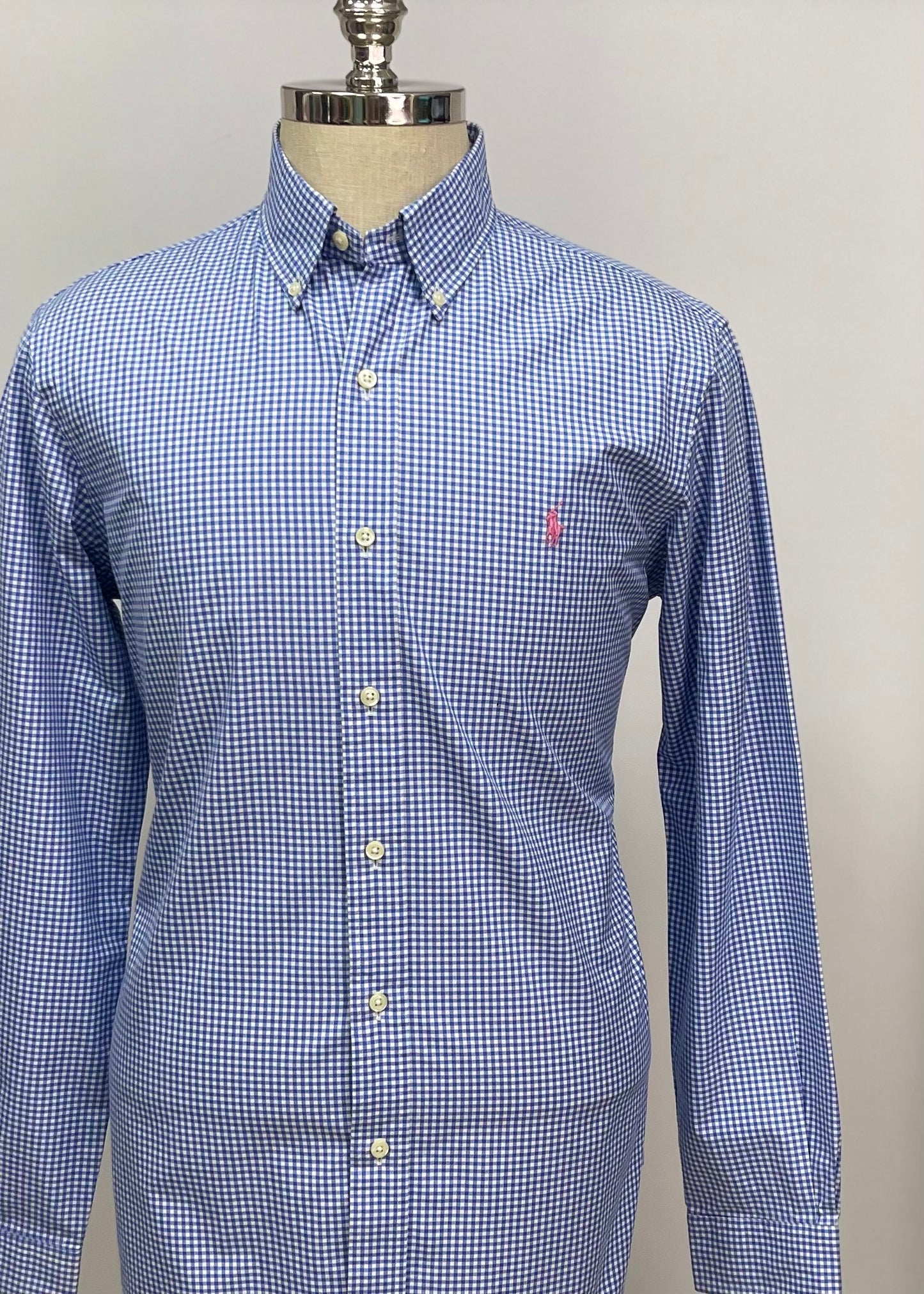 Camisa Polo Ralph Lauren 🏇🏼 con patrón de cuadros gingham celeste y blanco Talla M Entalle Regular