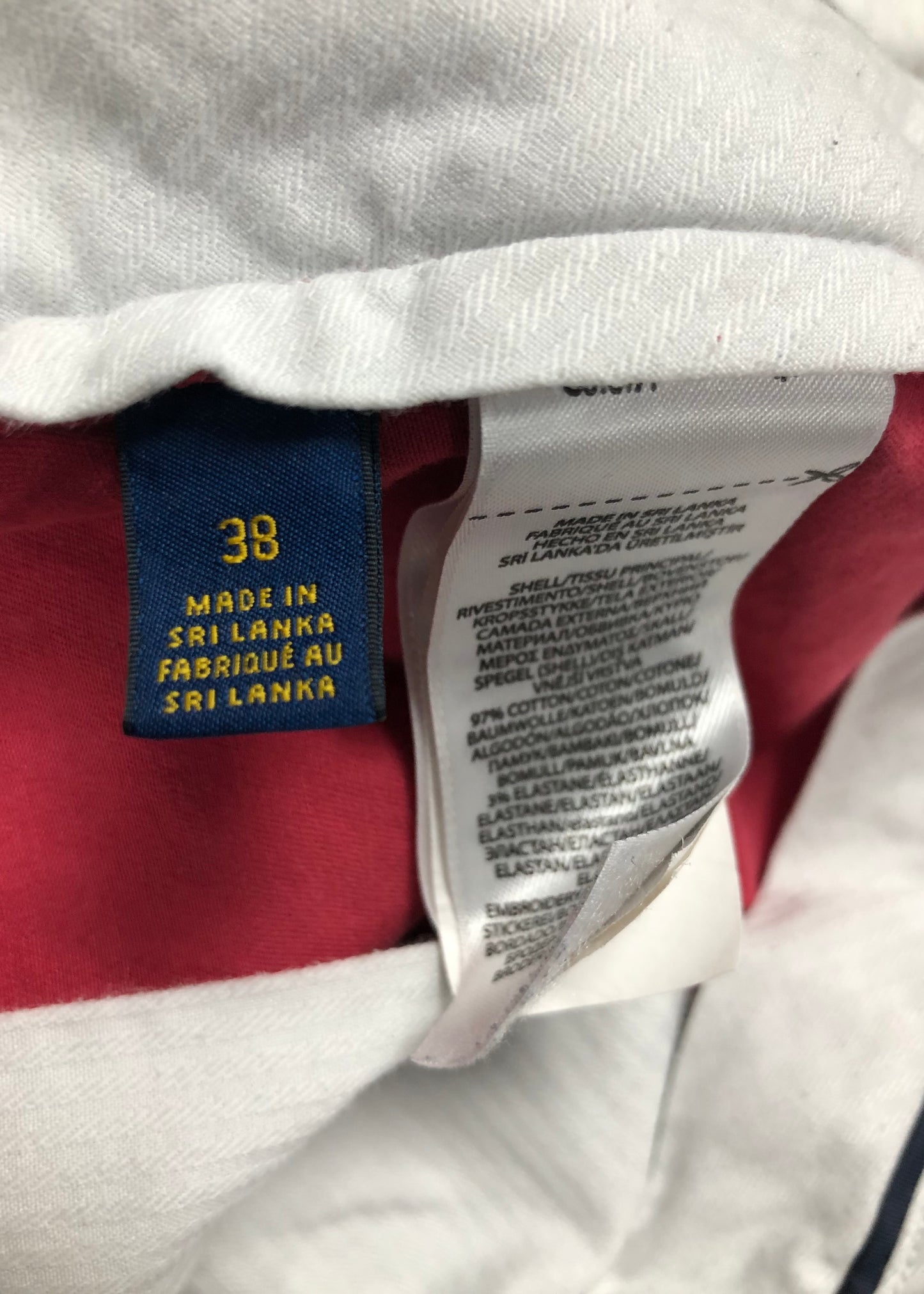 Short Casual Polo Ralph Lauren Color rosado magenta con diseño de logis Talla 38 (XL)