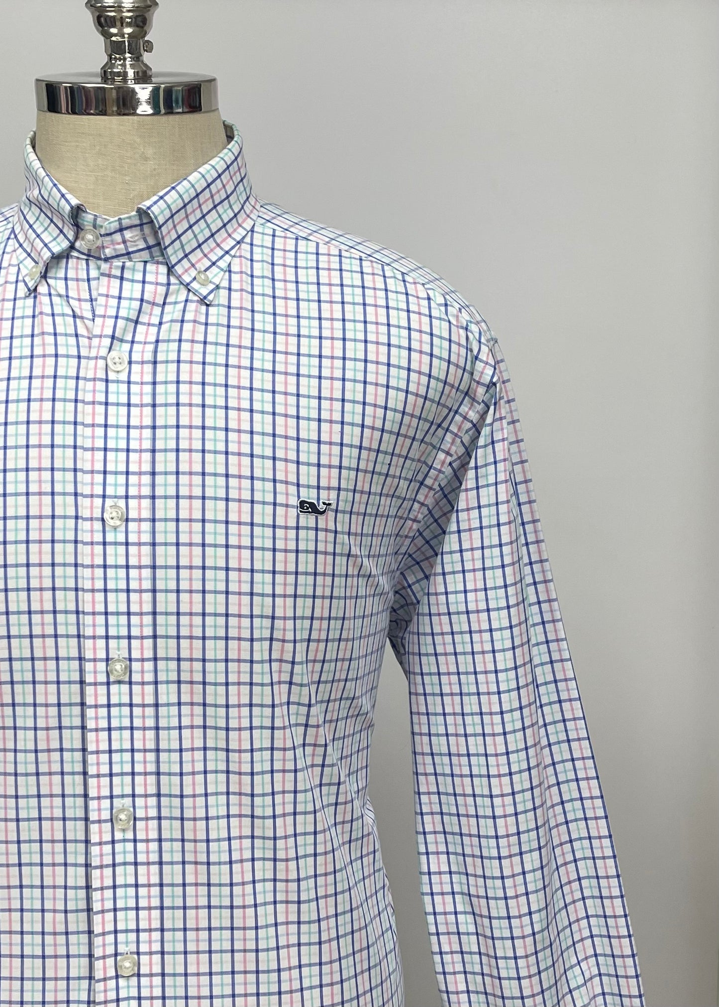 Camisa de botones Vineyard Vines 🐳 color blanco de cuadros en color verde, azul y rosado Talla L Entalle Regular