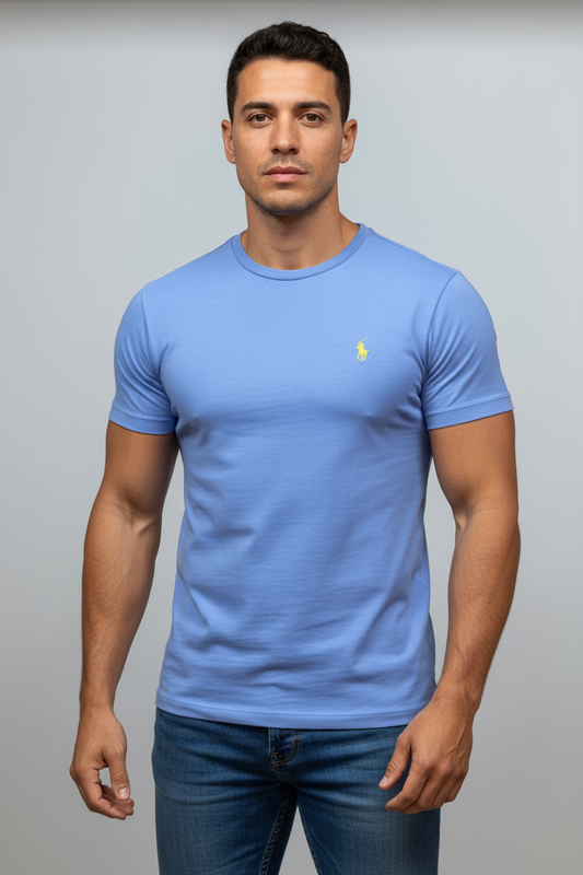 Camiseta cuello Redondo Polo Ralph Lauren 🏇🏼 color celeste manga corta Talla Medium Entalle Custom Slim Fit