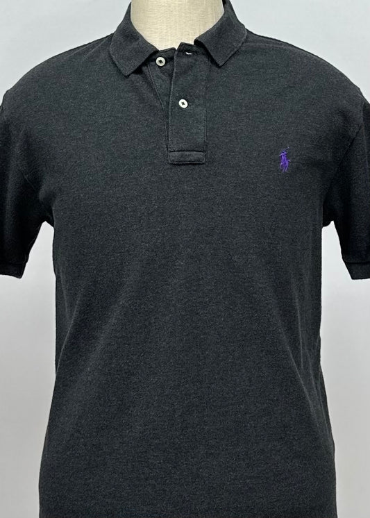 Camiseta Polo Ralph Lauren 🏇🏼 color gris oscuro Talla L Entalle Regular