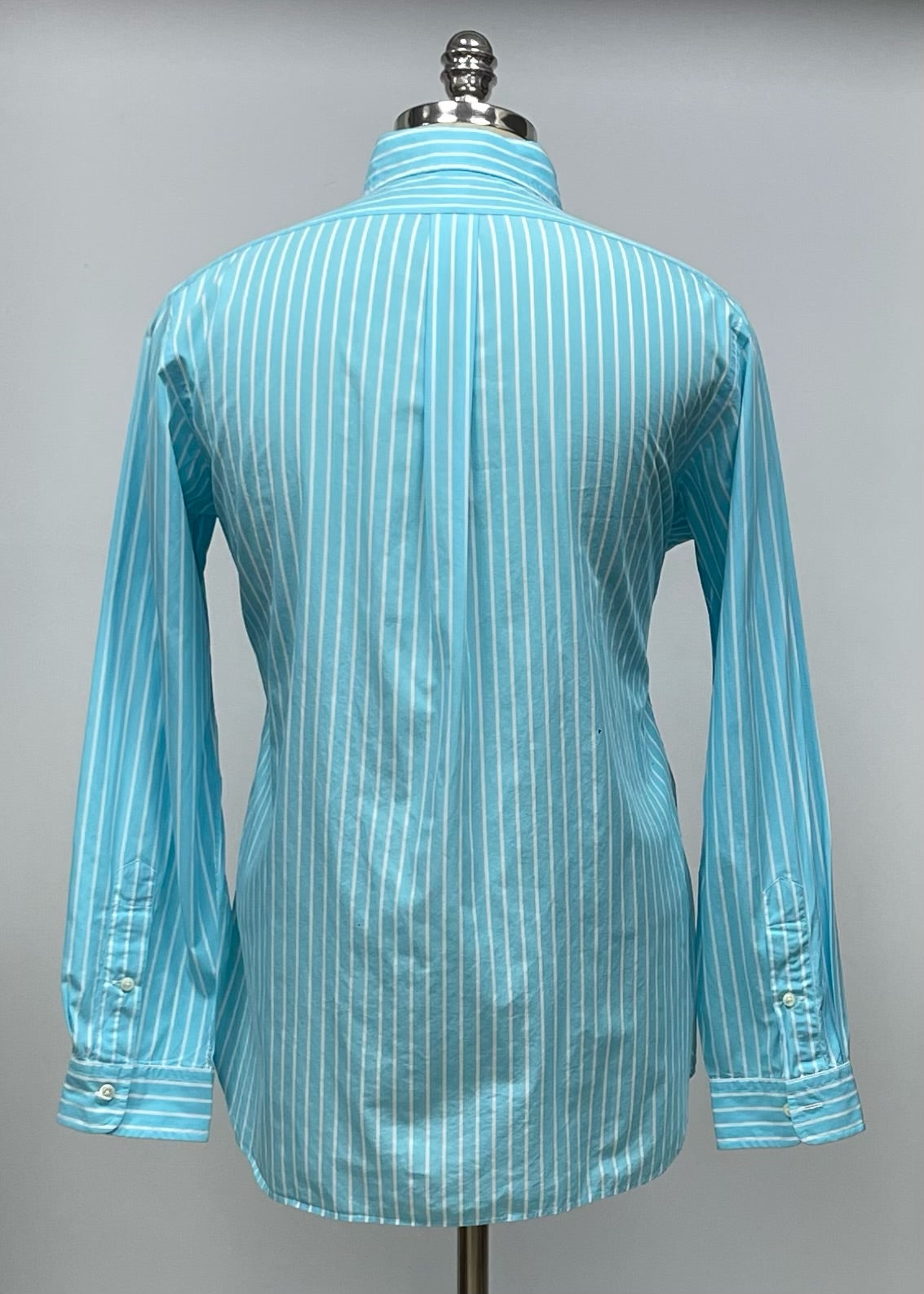 Camisa Polo Ralph Lauren 🏇🏼 Color turquesa con patron de rayas en color blanco Talla L Entalle Regular (ver descripción )