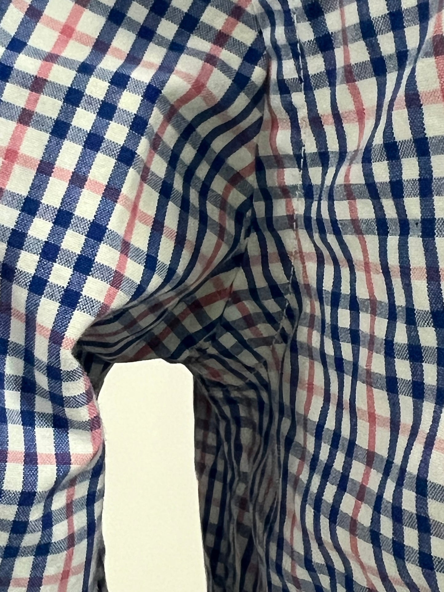 Camisa Vineyard Vines 🐳 color blanco de cuadros en color rosado y azul Talla M Entalle Slim Fit (ver descripción)