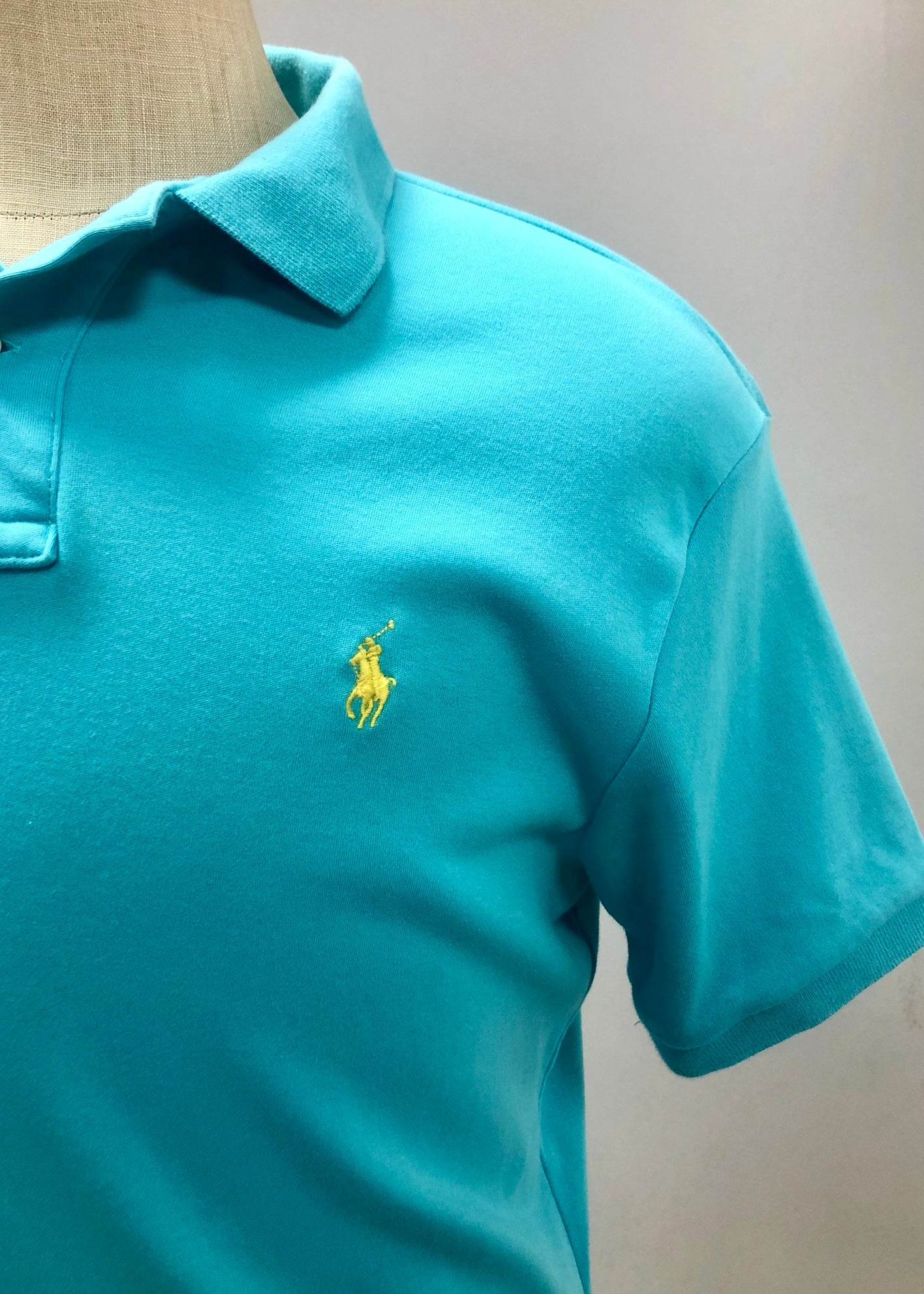 Camiseta Polo Ralph Lauren 🏇🏼 color turquesa Talla L Entalle Custom Fit