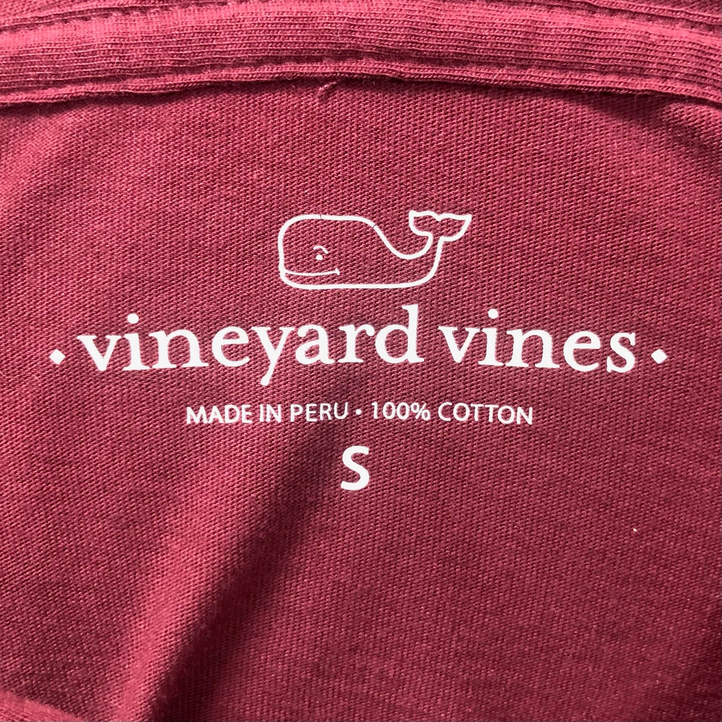 Camiseta con capucha Vineyard Vines 🐳 color rojo oscuro con Diseño de Ballena Talla S (ver descripción)