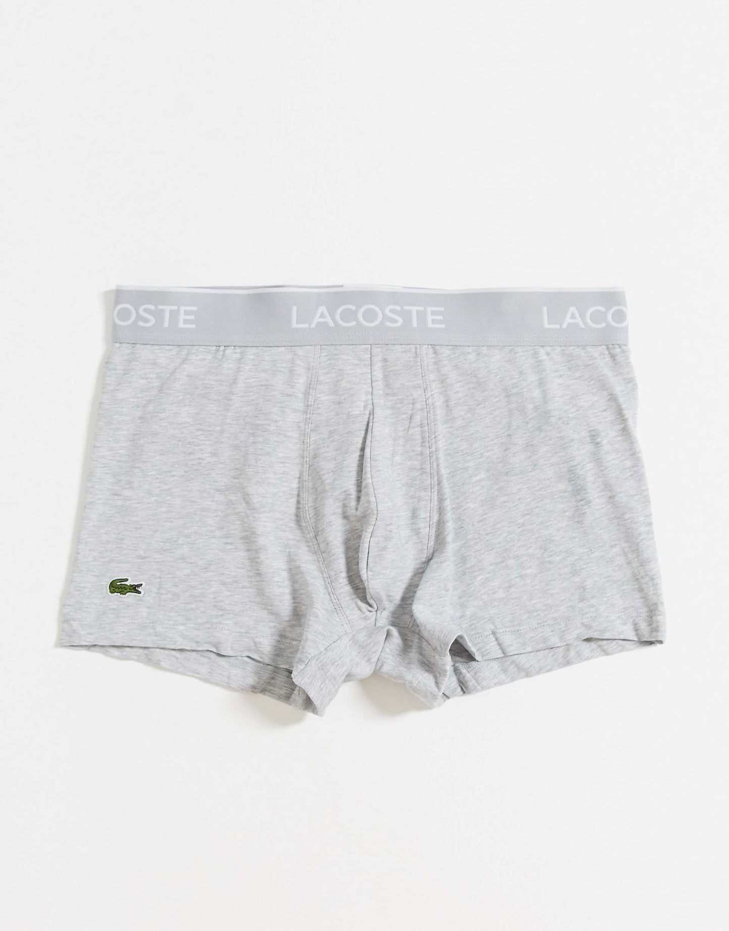 Paquete de 3 Boxer Briefs Lacoste 🐊 Tela algodón stretch color blanco, gris y negro Talla M