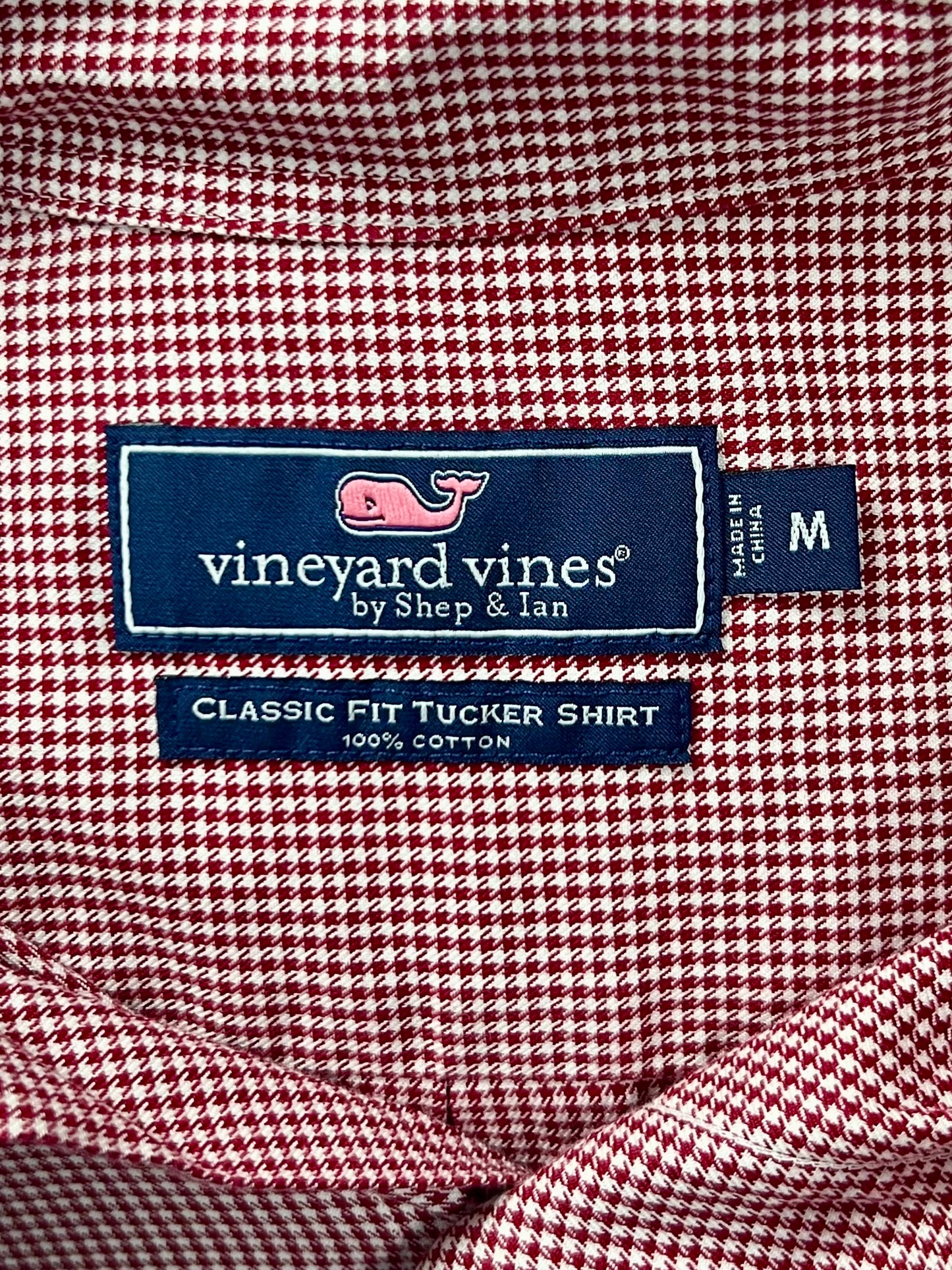 Camisa de botones Vineyard Vines 🐳 de cuadros finos en color rojo y blanco Talla M Entalle Clasico