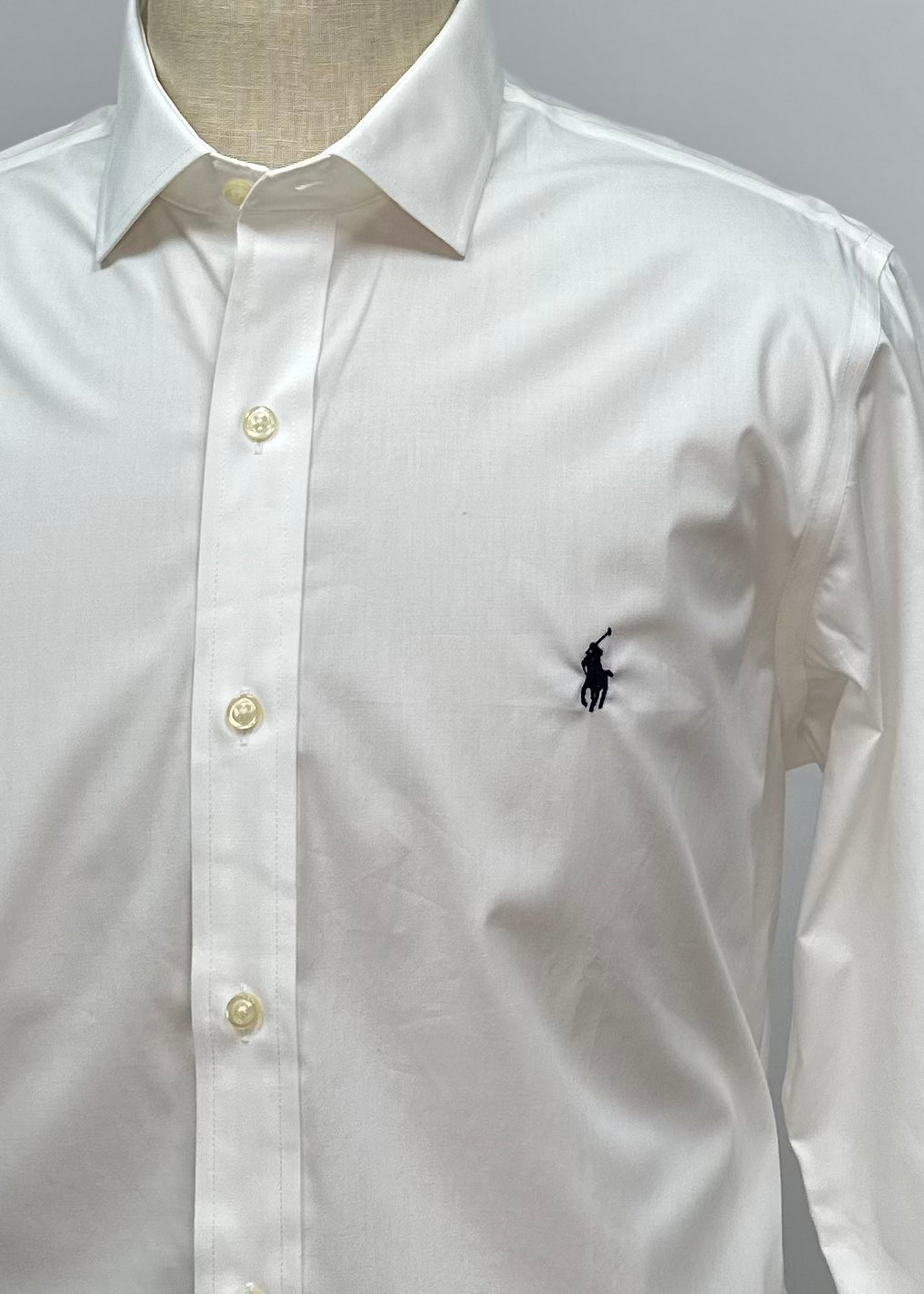 Camisa de botones Polo Ralph Lauren 🏇🏼 en color blanco Talla M Entalle Slim Fit