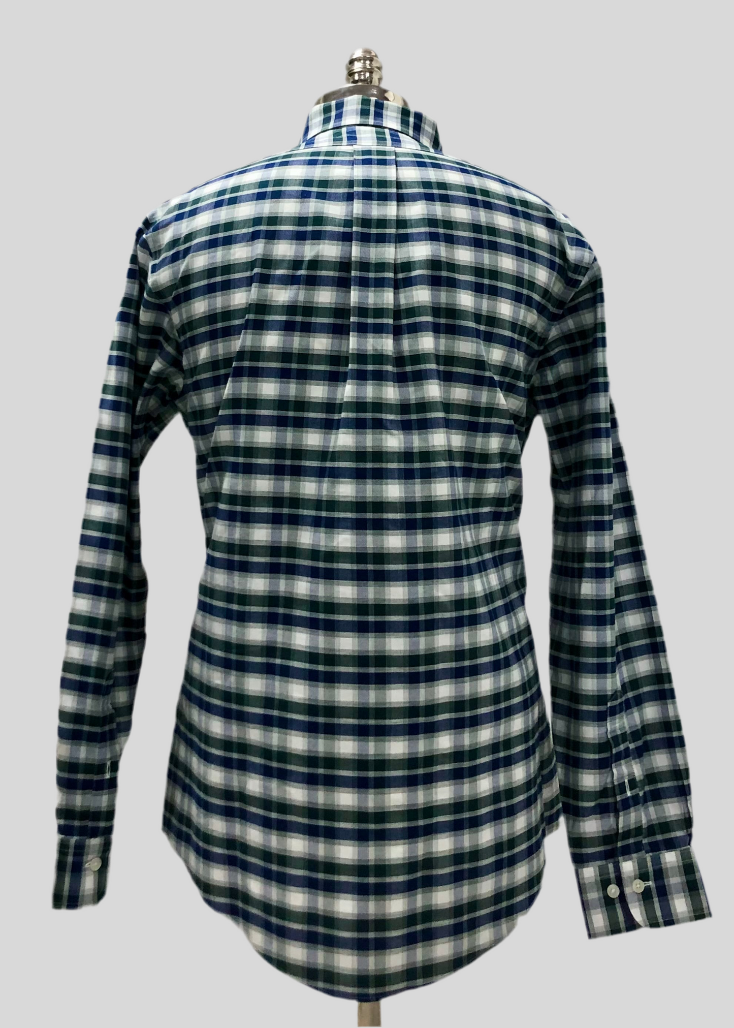 Camisa Brooks Brothers 🐑 con patrón de cuadros en color verde oscuro, azul, gris y blanco Talla L Entalle Regular