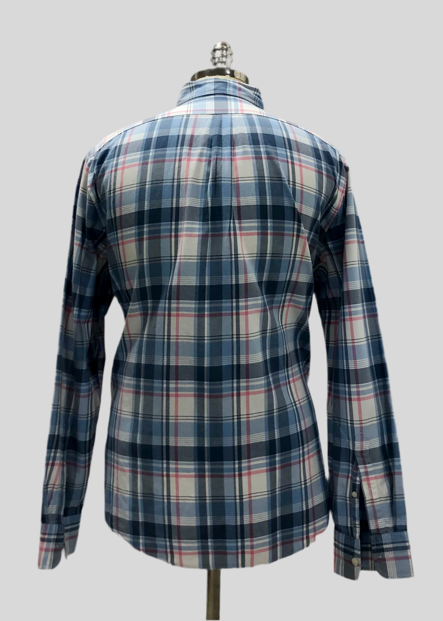 Camisa de botones Vineyard Vines 🐳 color blanco de cuadros en color celeste, azul y rosado Talla L Entalle Slim Fit