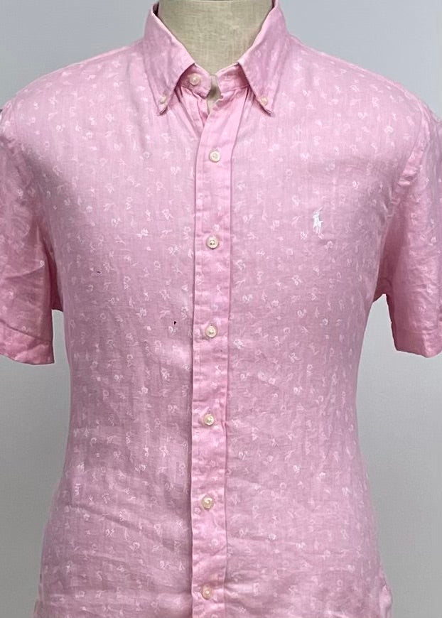 Camisa Polo Ralph Lauren 🏇🏼 de Lino en color rosado claro con patron de rosas en color blanco Talla L Entalle Regular