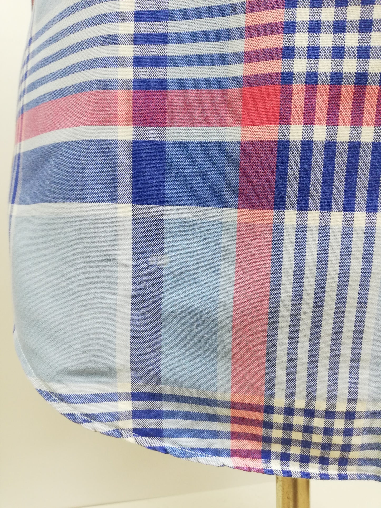 Camisa Polo Ralph Lauren 🏇🏼 Oxford con patron de cuadros tartán en color celeste, azul y rosado Talla M Entalle Clásico (ver descripción)