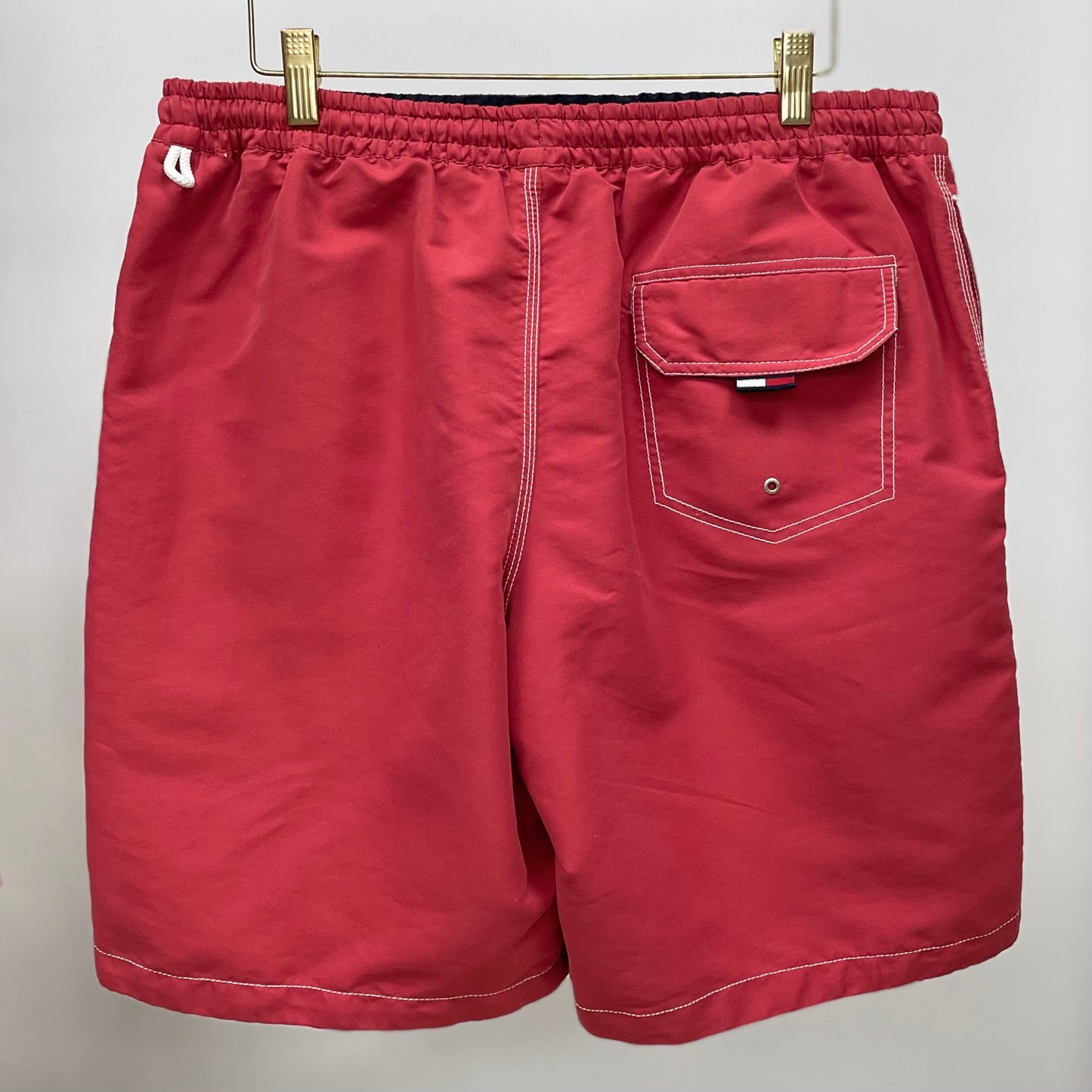 Shorts de baño Tommy Hilfiger 🇺🇸 en color rosado magenta talla L
