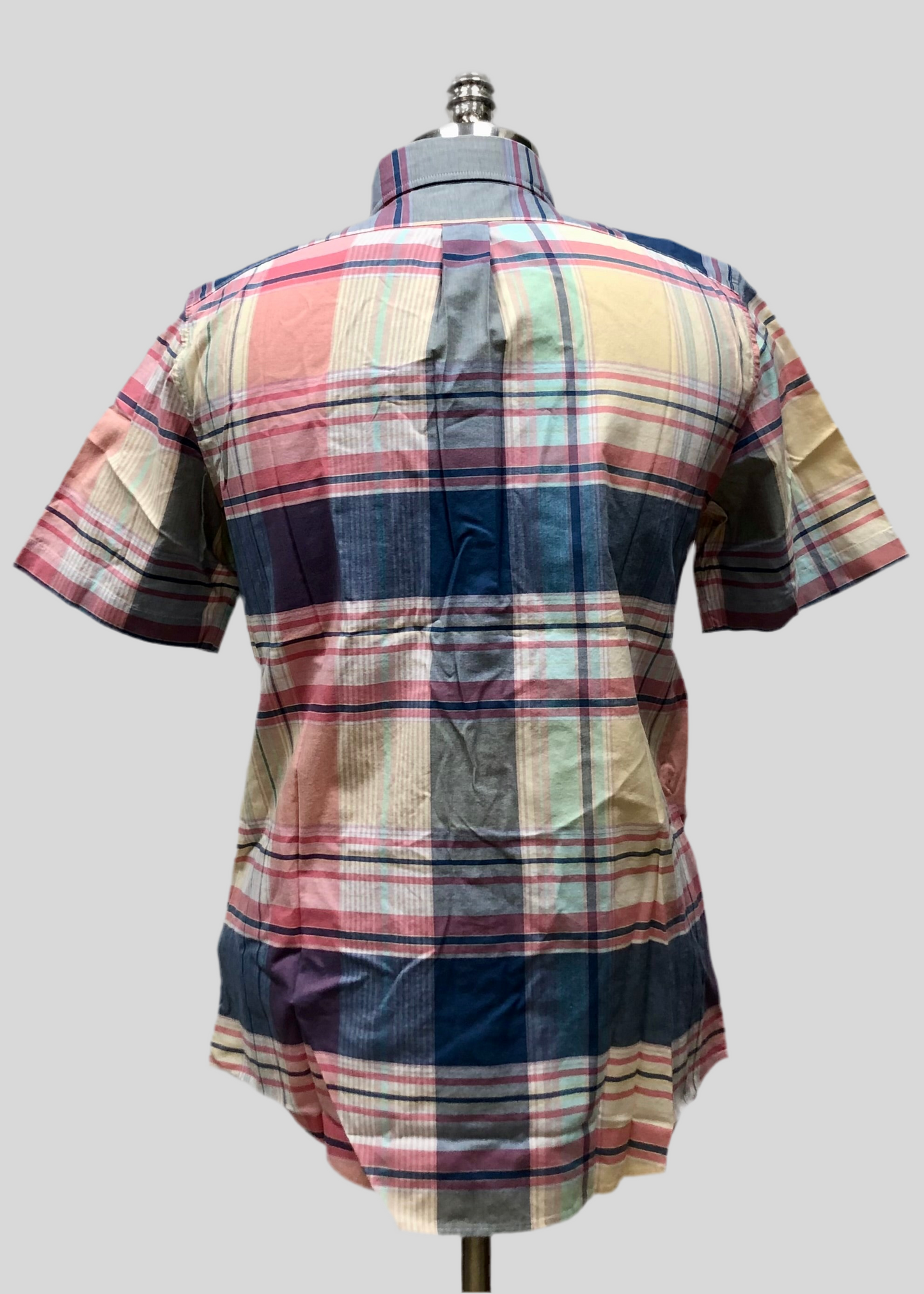 Camisa Vineyard Vines 🐳 con patrón de cuadros tartán en color amarillo, rosado y azul navy Talla S Entalle Slim Fit
