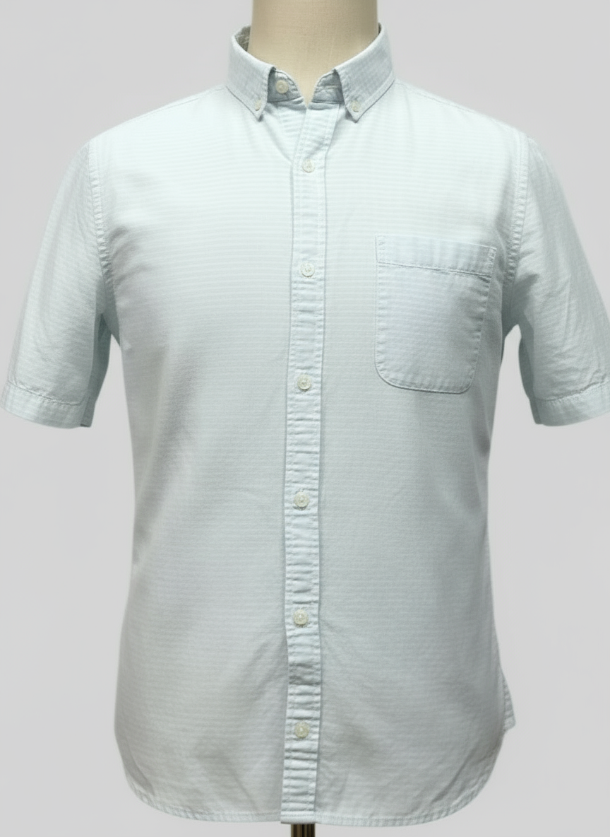 Camisa de botones Vineyard Vines 🐳 con patrón de rayas en color celeste claro y blanco Talla M Entalle Slim Fit