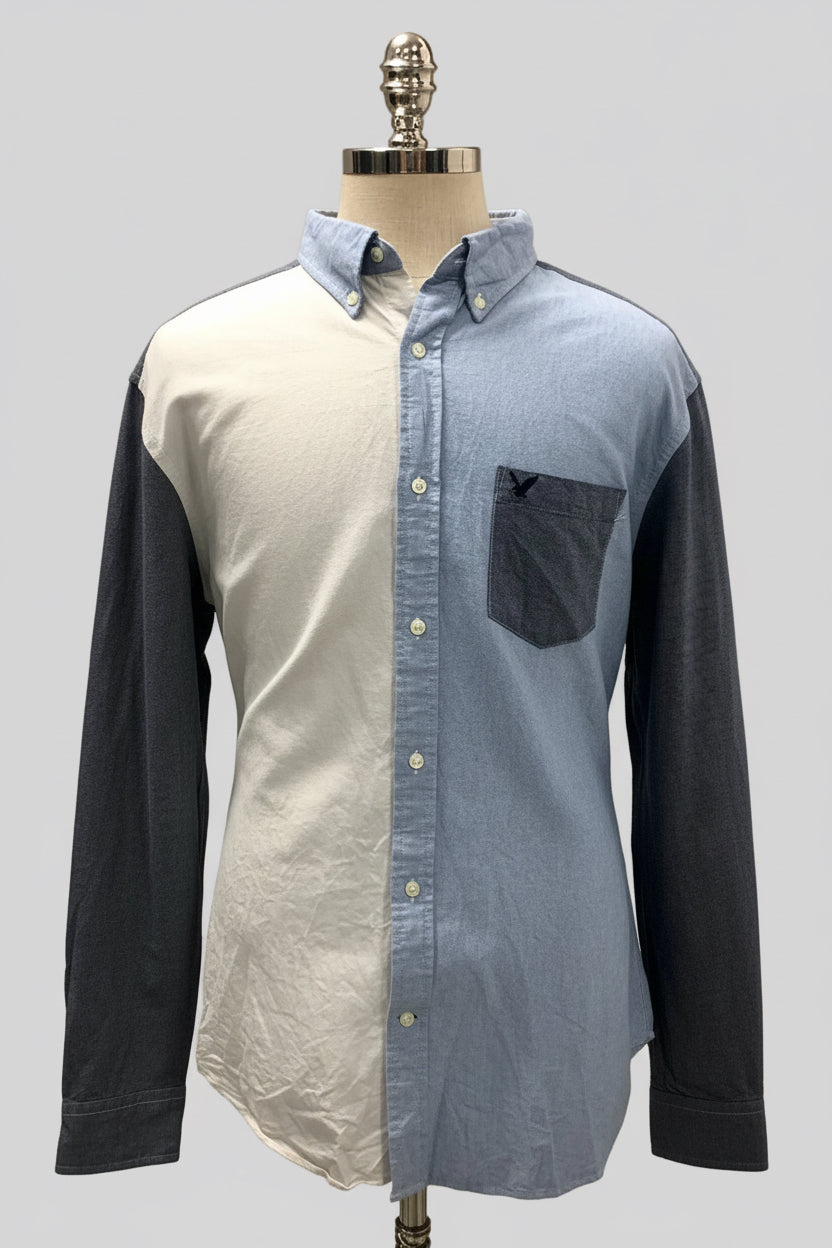 Camisa de botones American Eagle 🦅 de franjas en color blanco, celeste y gris oscuro Talla XXL Entalle Clásico