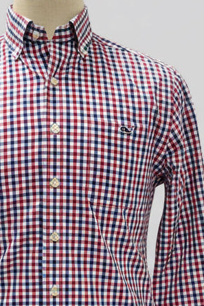 Camisa de botones Vineyard Vines 🐳 color blanco de cuadros en color rojo y azul Talla S Entalle Slim Fit