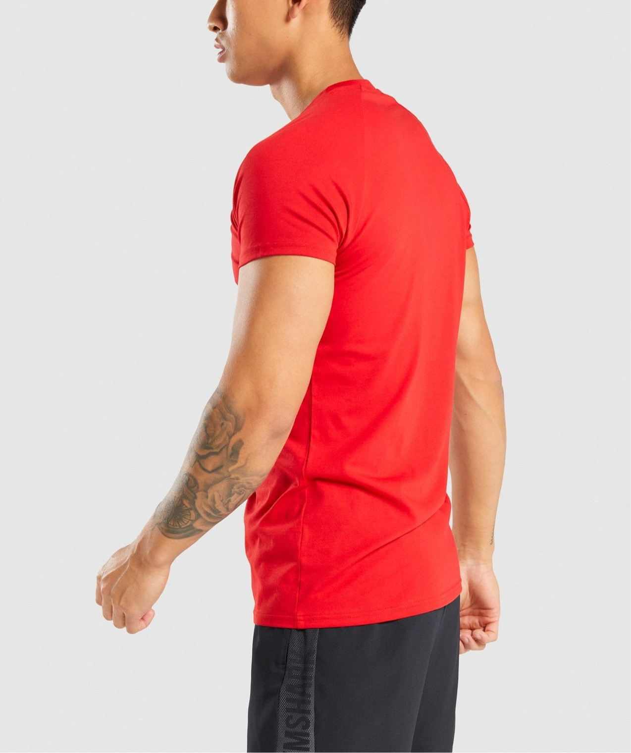 Camiseta de compresión Gymshark 🏋🏽 color rojo y logo en blanco Talla Small