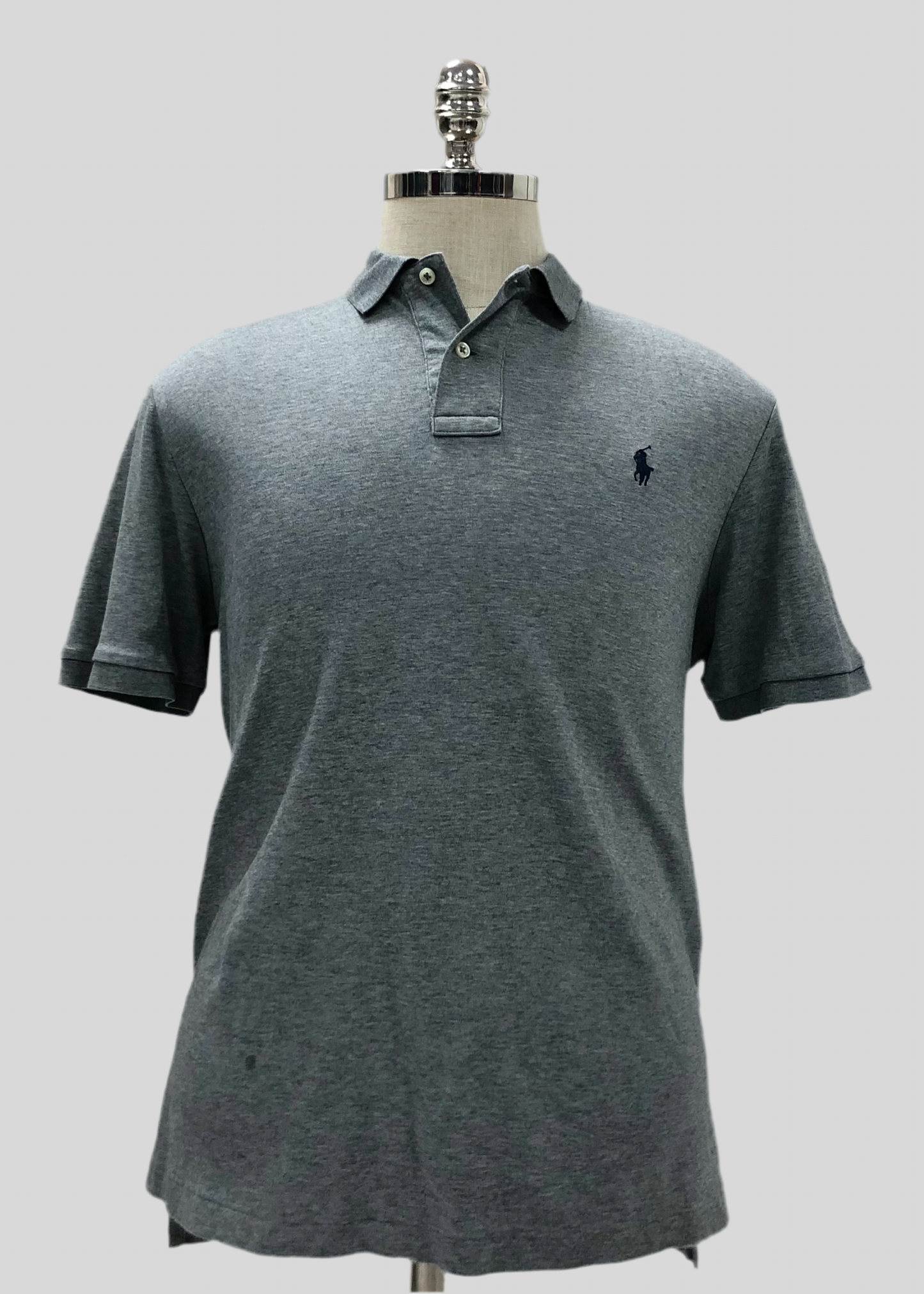 Camiseta Polo Ralph Lauren 🏇🏼Tela Pima color gris Talla L Entalle Regular