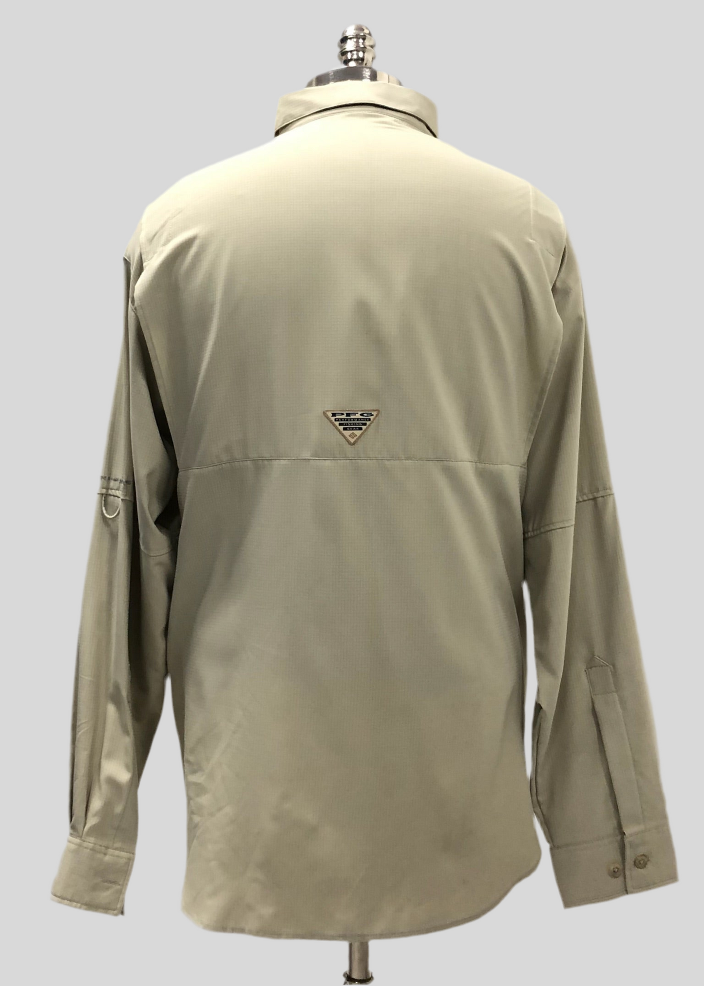 Camisa Columbia 🔹color Kaki con Omni Shade Manga larga Talla L